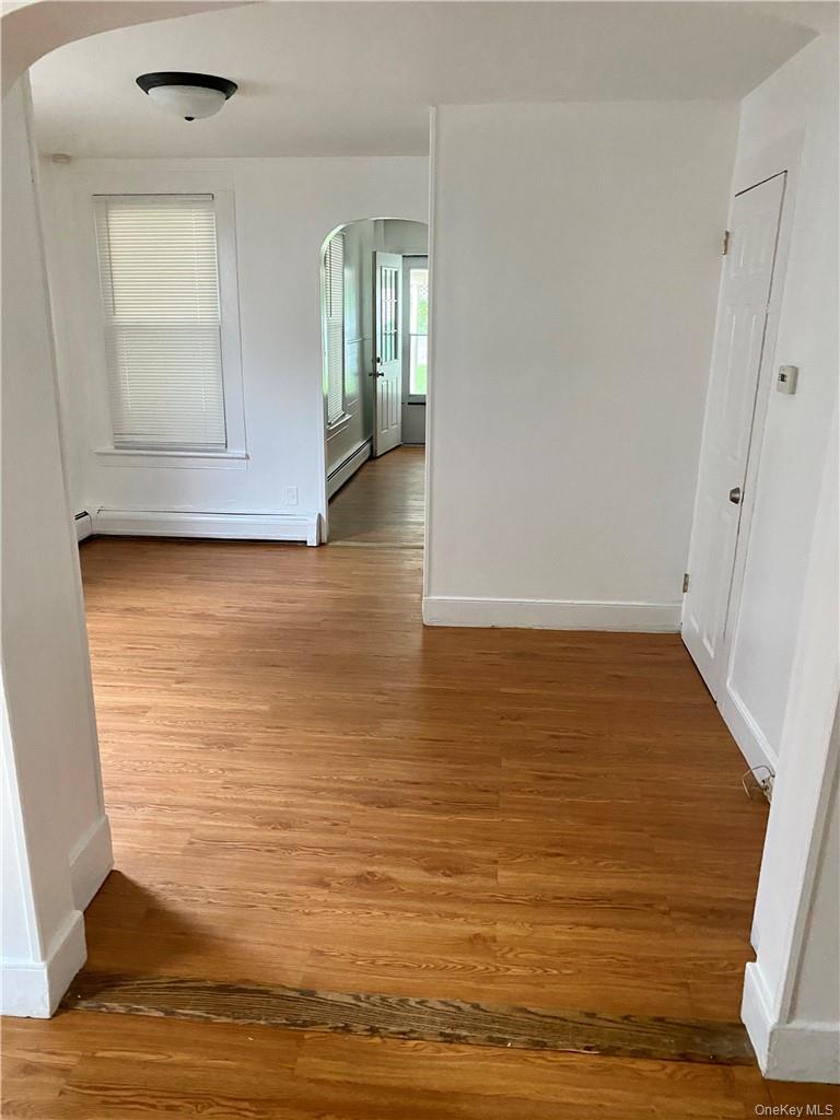 8 Park Avenue # B, Hillburn, NY 10931