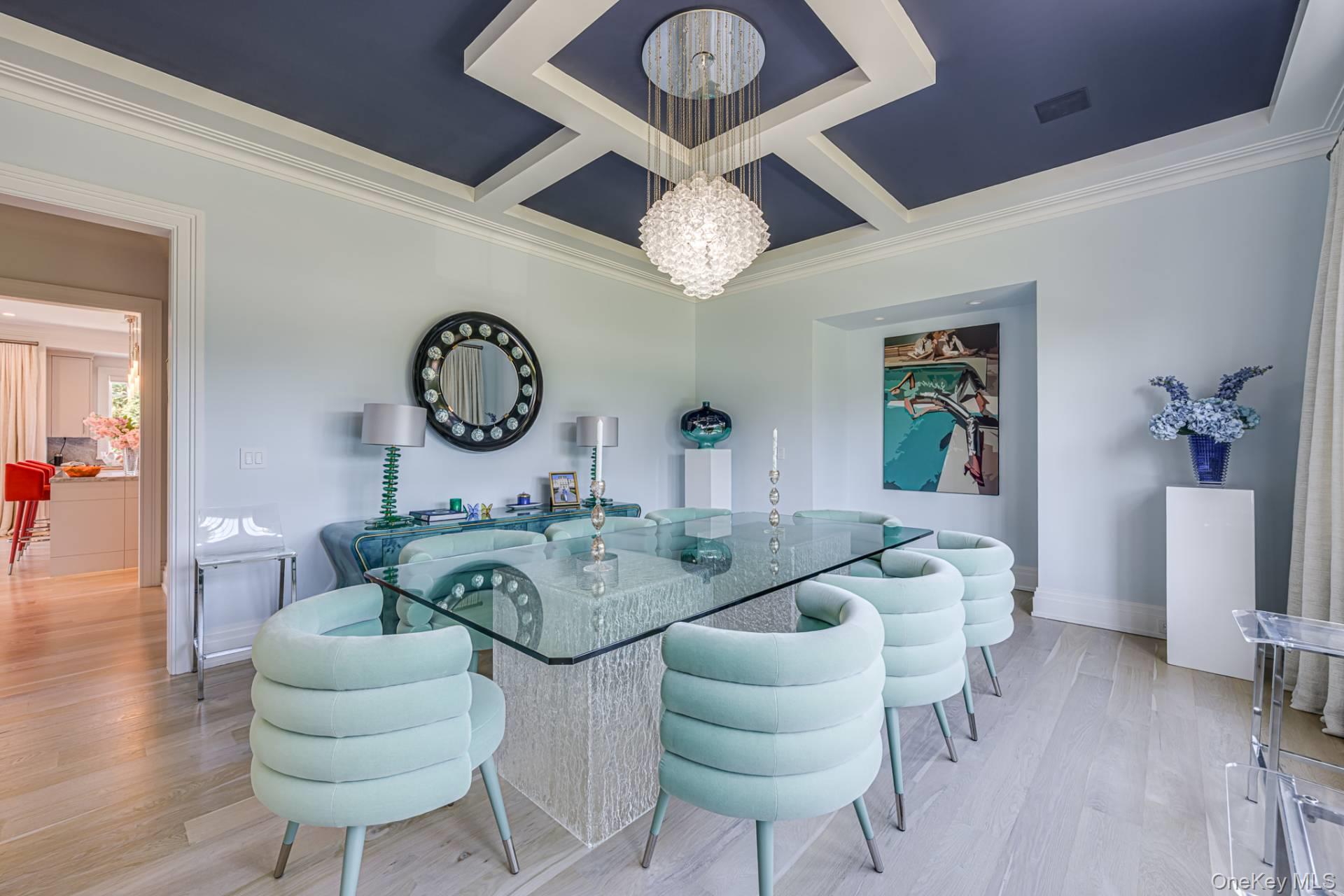 94 Rosko Lane, Southampton, NY 11968