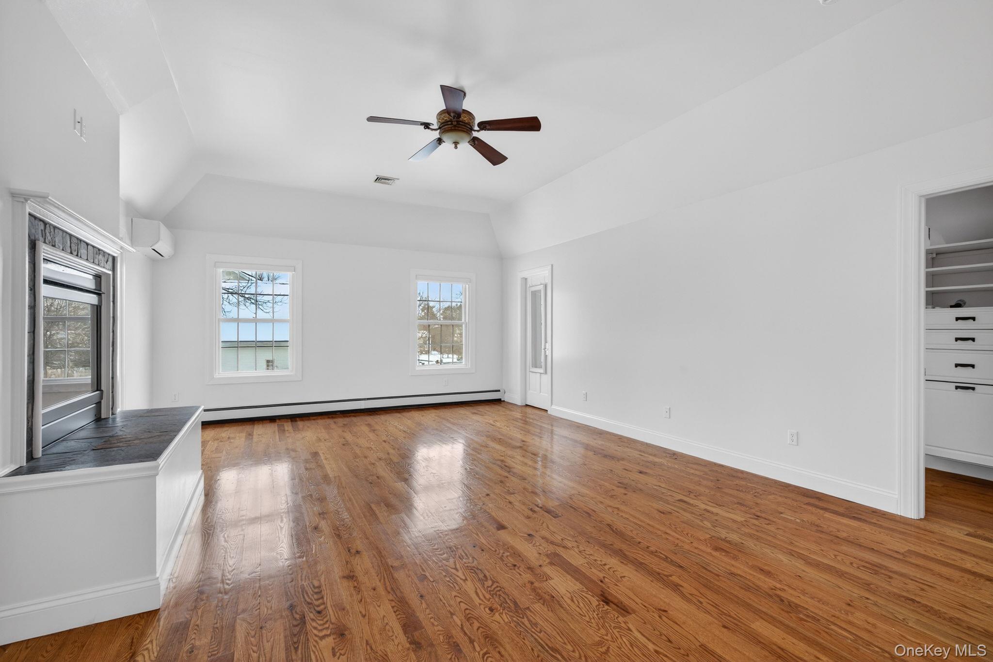 30 Alison Court, Kingston, NY 12401