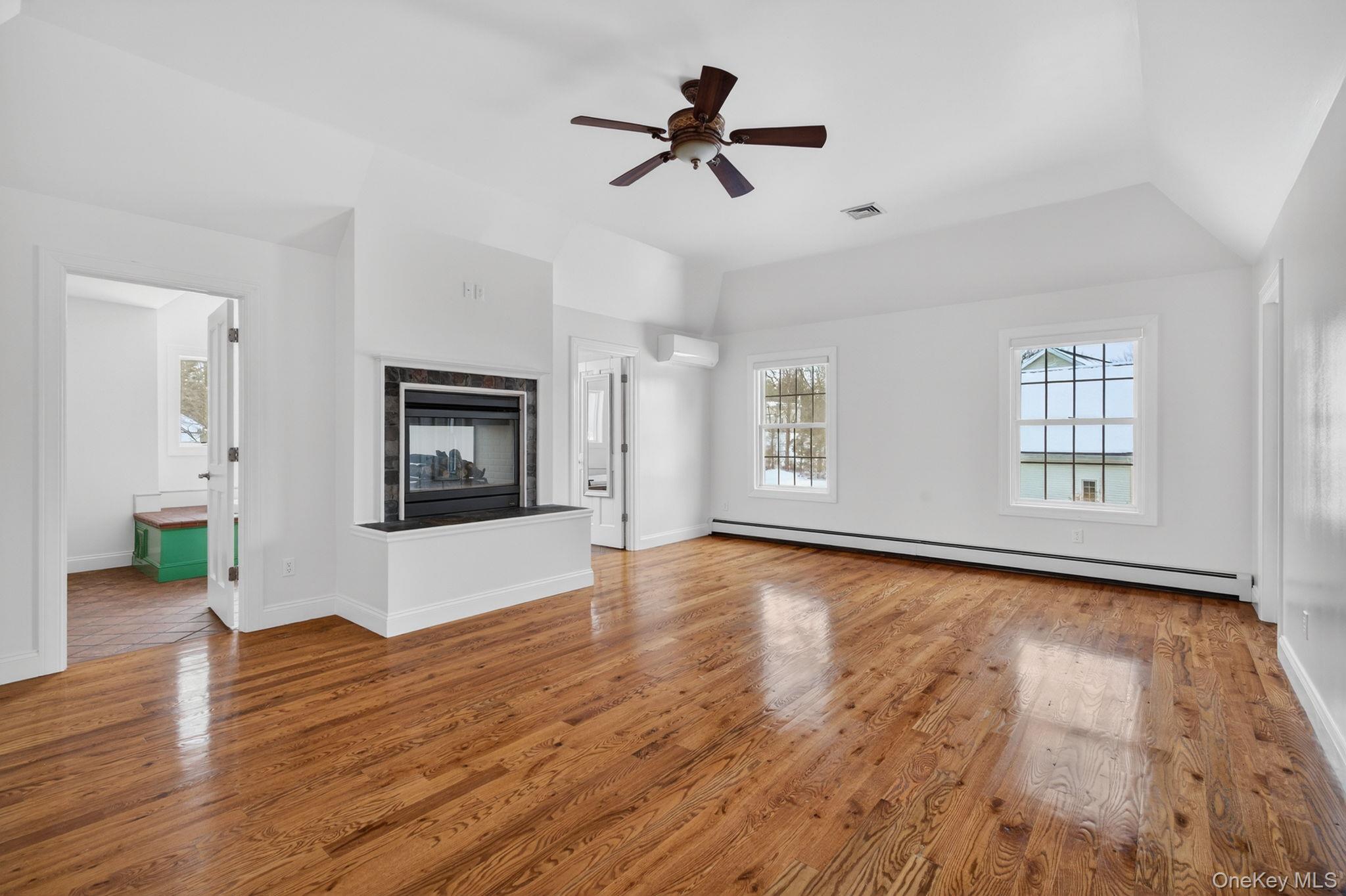 30 Alison Court, Kingston, NY 12401