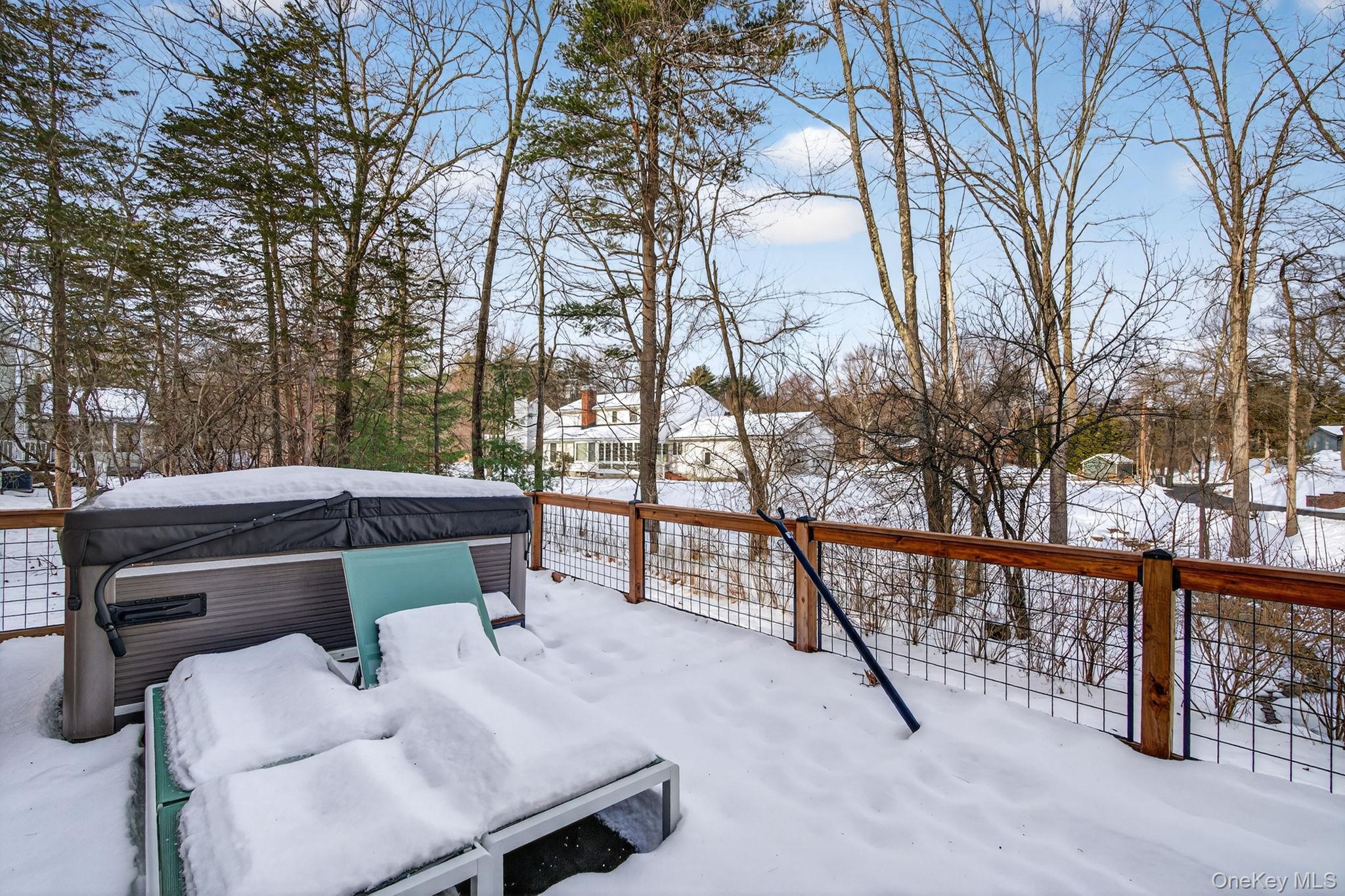 30 Alison Court, Kingston, NY 12401