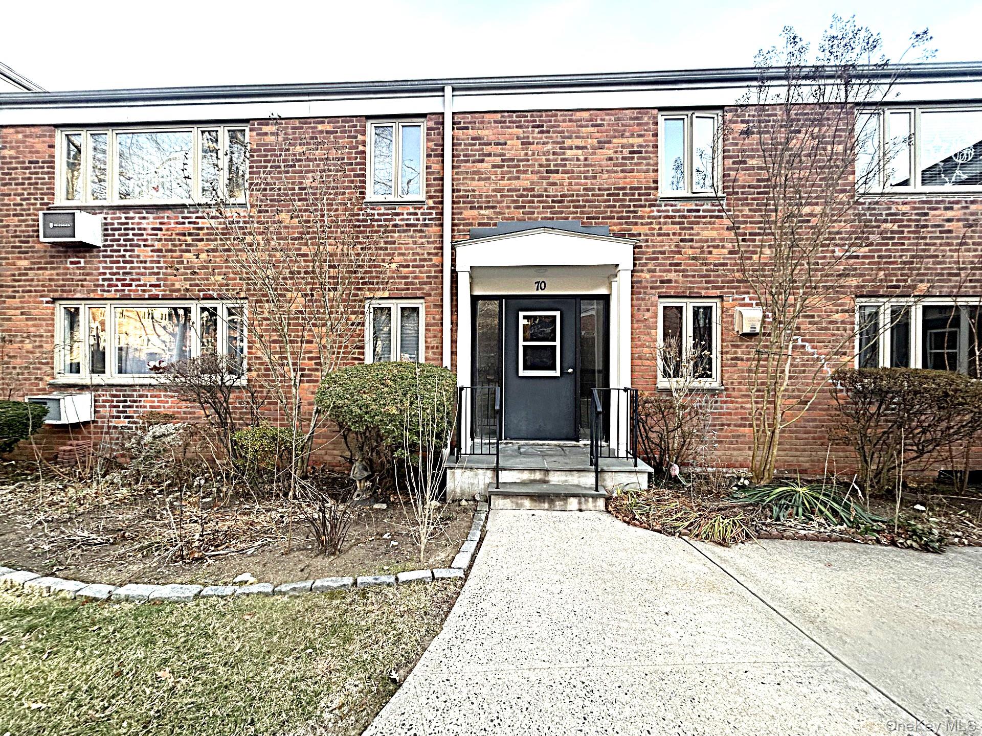 70 Lawrence Court # B, White Plains, NY 10603