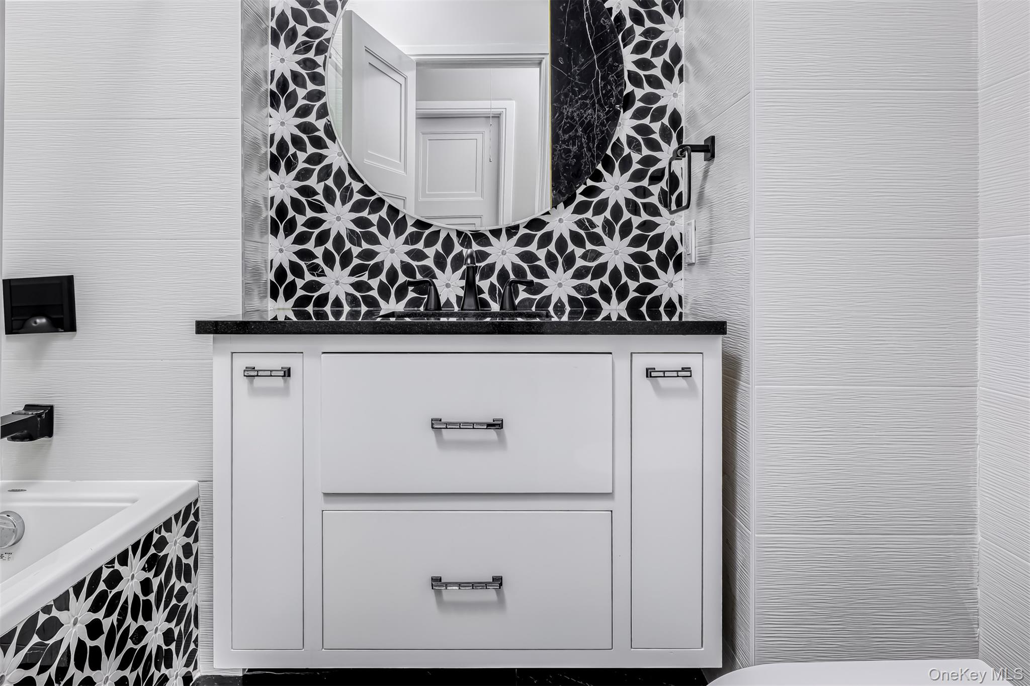 9 Klingher Court, Pomona, NY 10970