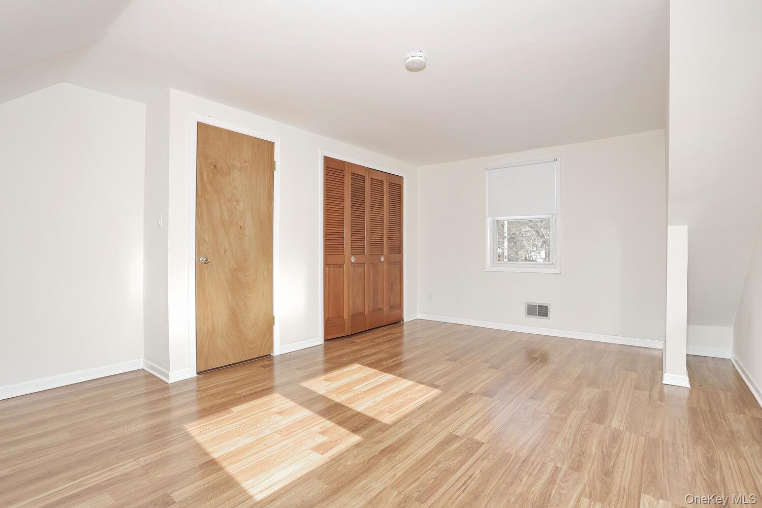 64 S Hillside Place, Elmsford, NY 10523