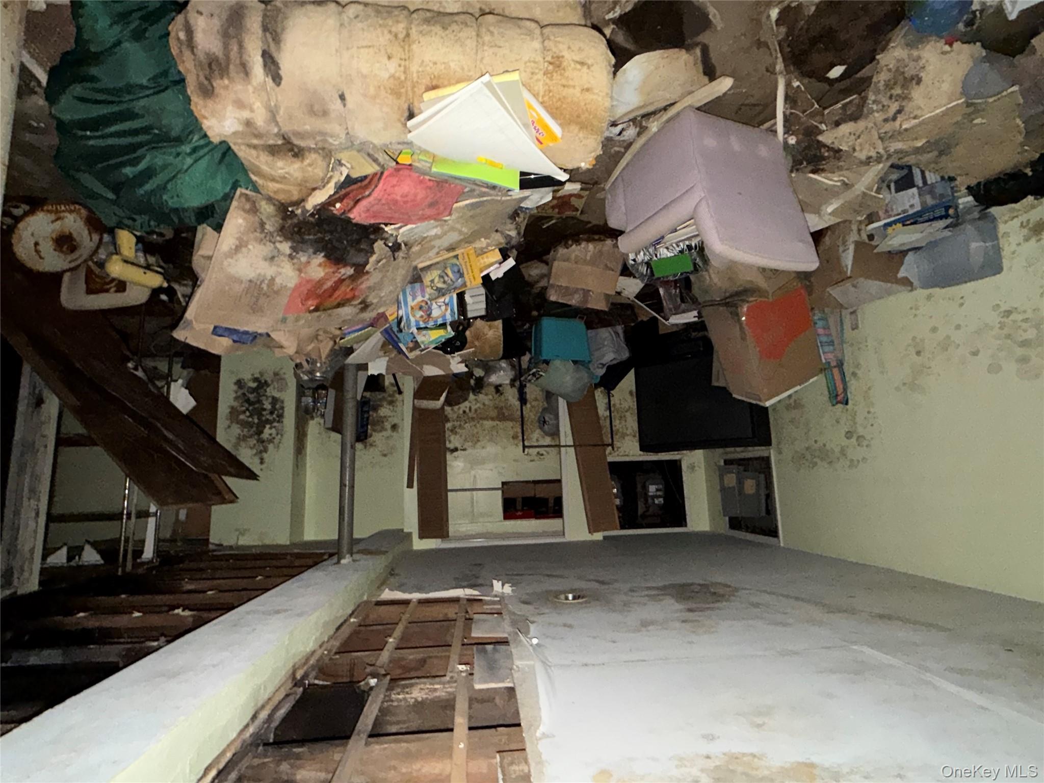 13526 219th Street, Laurelton, NY 11413