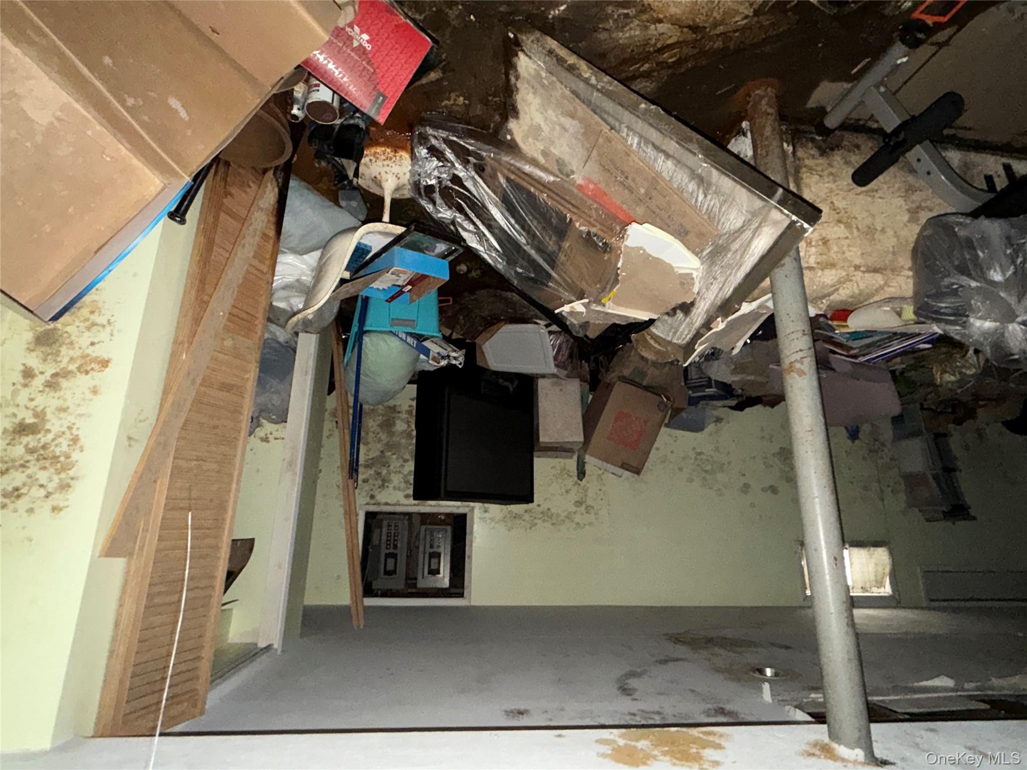 13526 219th Street, Laurelton, NY 11413