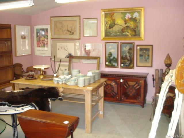 39 State Route 211, Cuddebackville, NY 12729