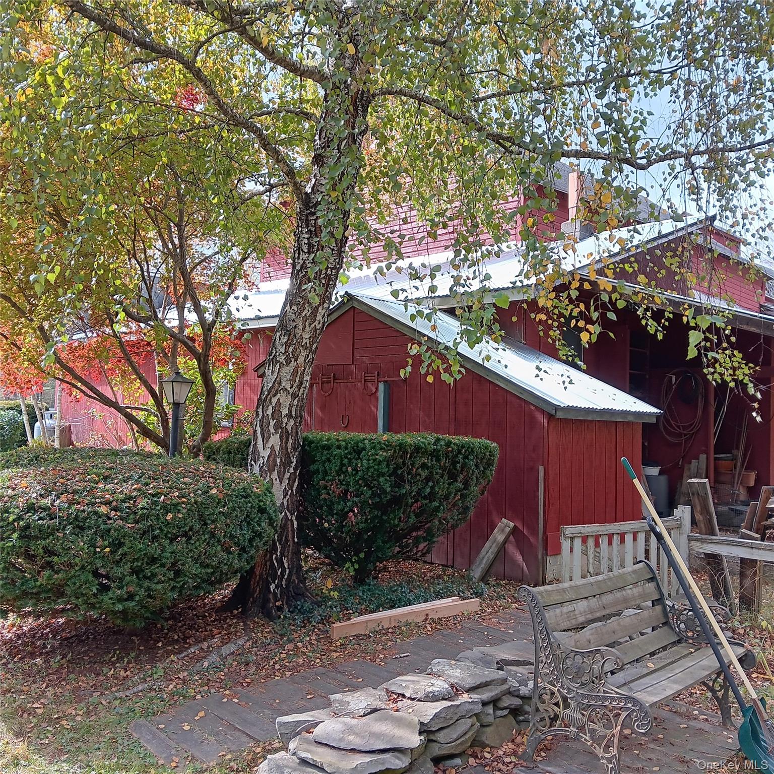 39 State Route 211, Cuddebackville, NY 12729