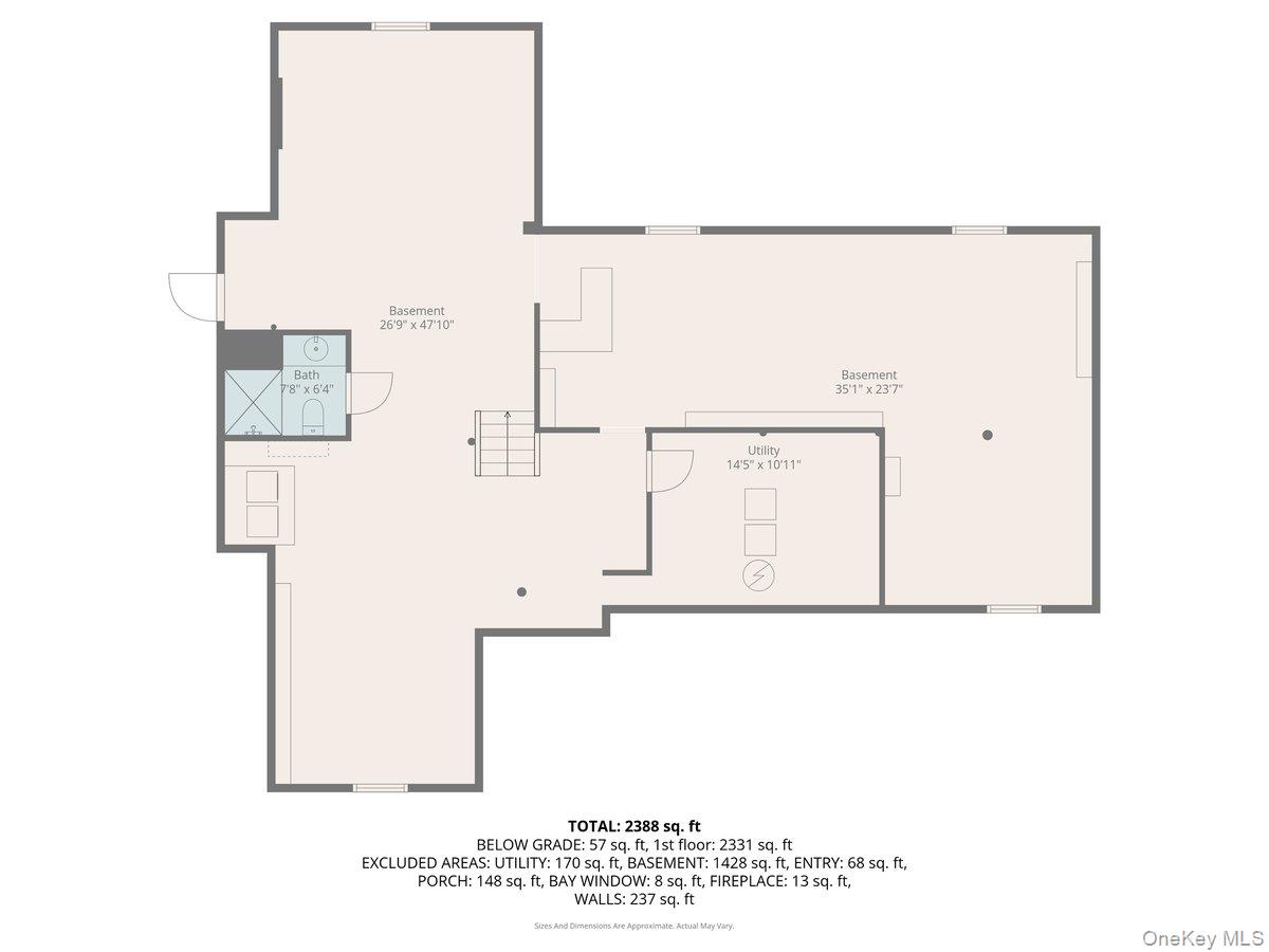 33 Fleets Cove Road, Huntington, NY 11743