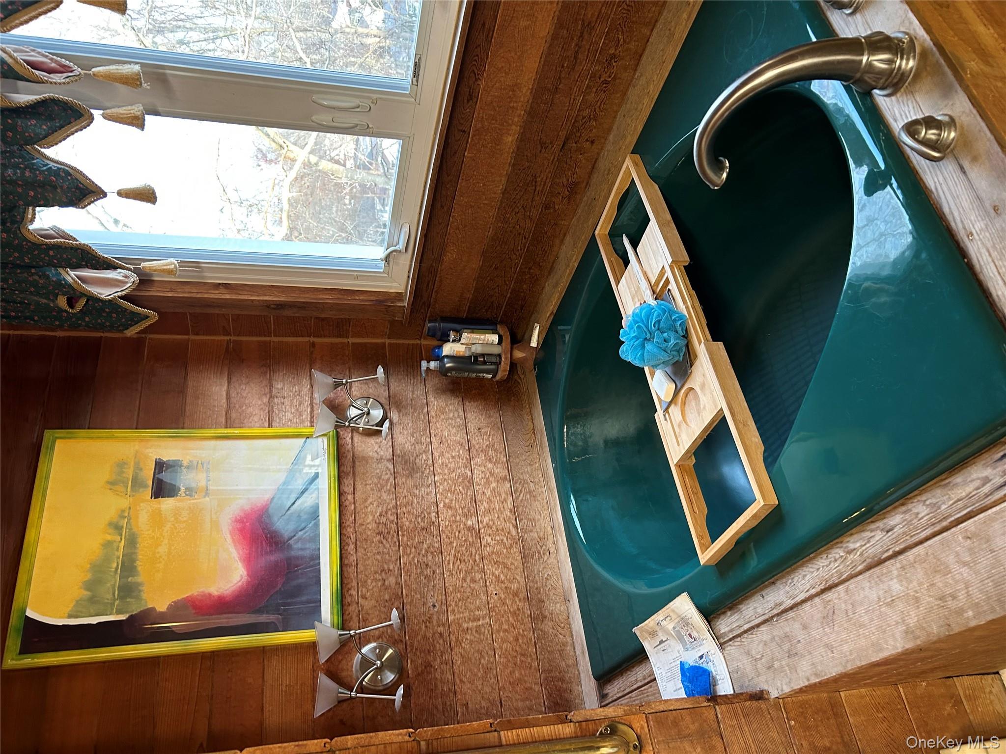 572 Puritan Drive, Shirley, NY 11967