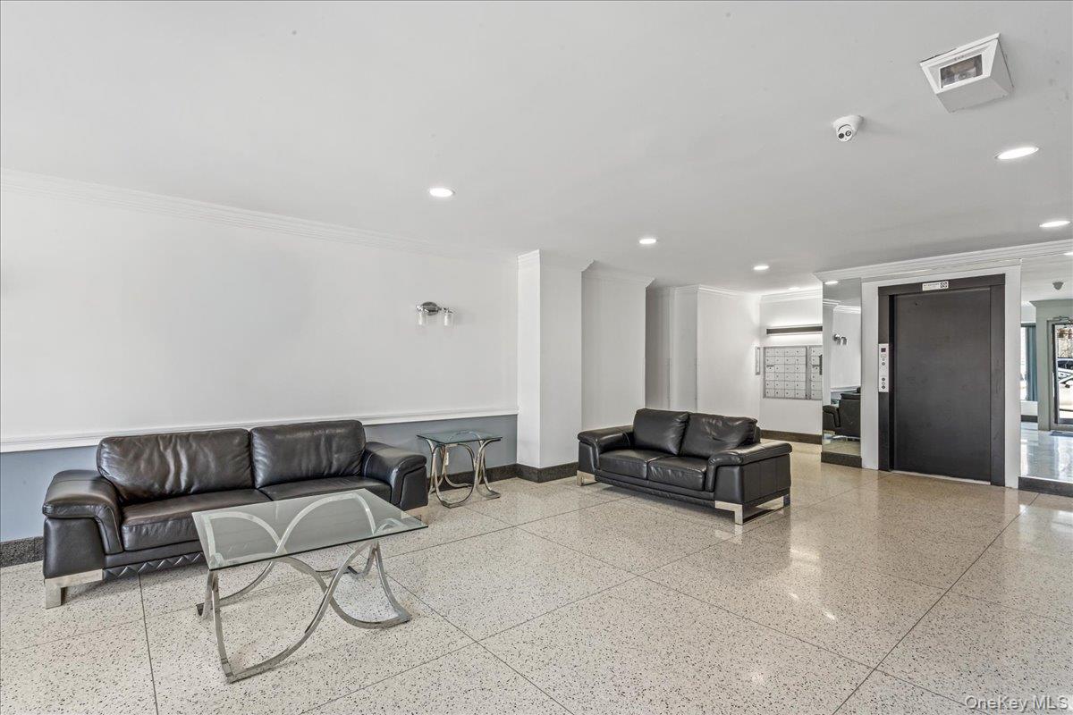 65-15 Alderton Street # 2C, Rego Park, NY 11374