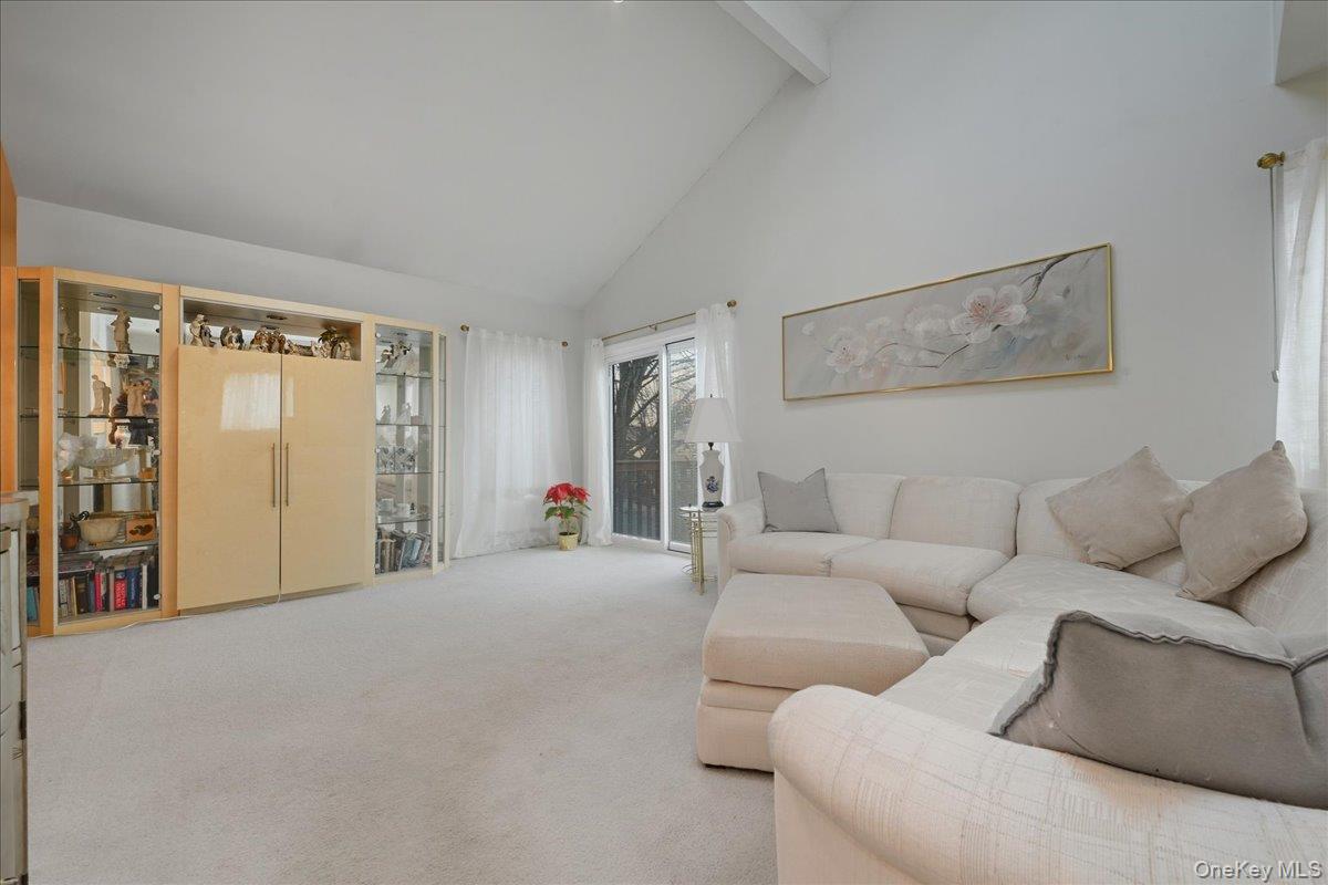 47 Balsam Court, Wantagh, NY 11793