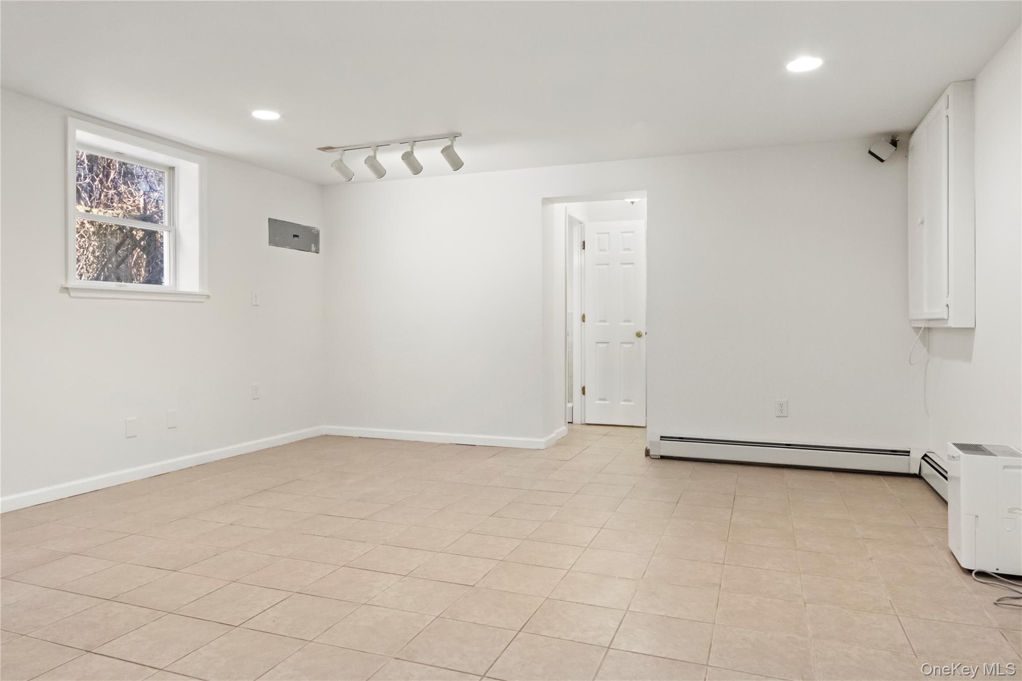 9 Simenovsky Drive, Haverstraw, NY 10927