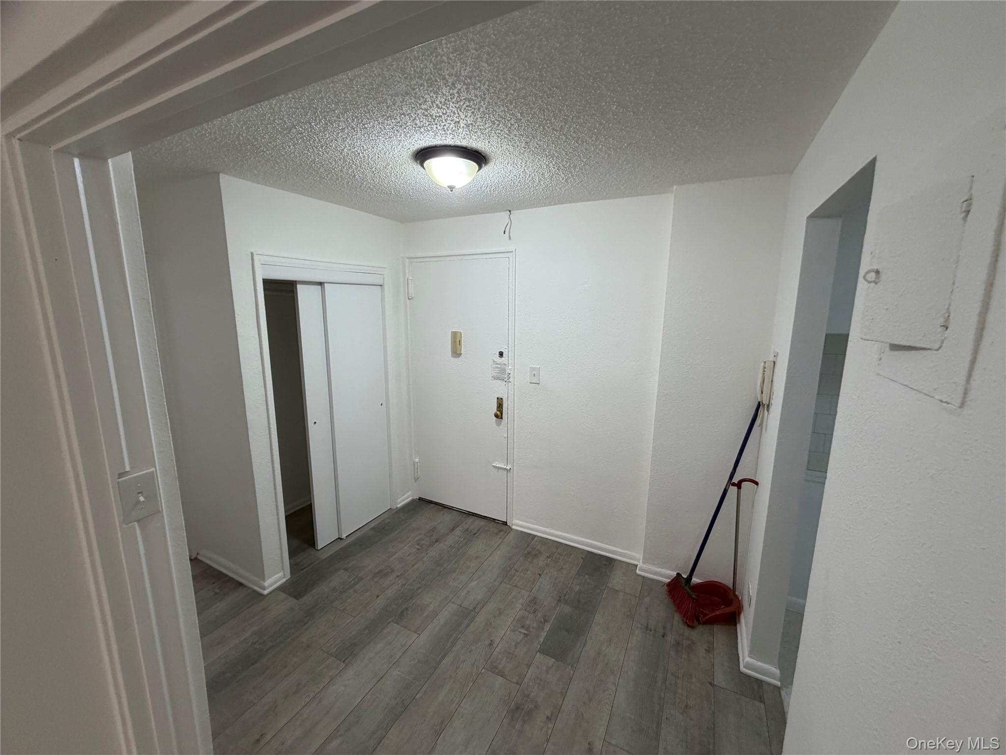 83-30 Vietor Avenue # 323, Elmhurst, NY 11373