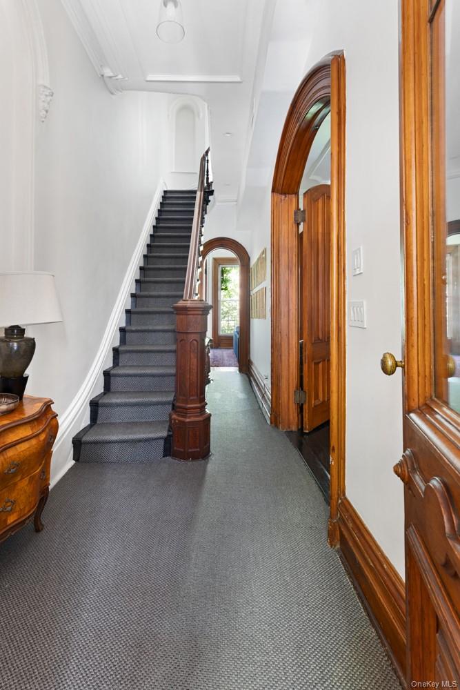 526 Carlton Avenue, Brooklyn, NY 11238