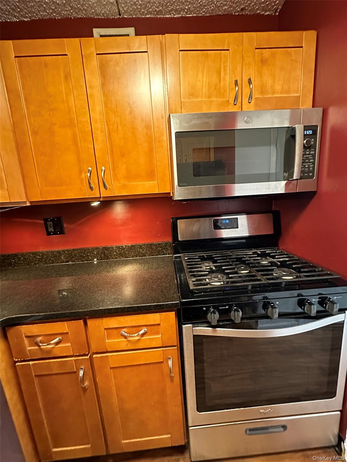 5-46 115th Street # Apt#D, College Point, NY 11356