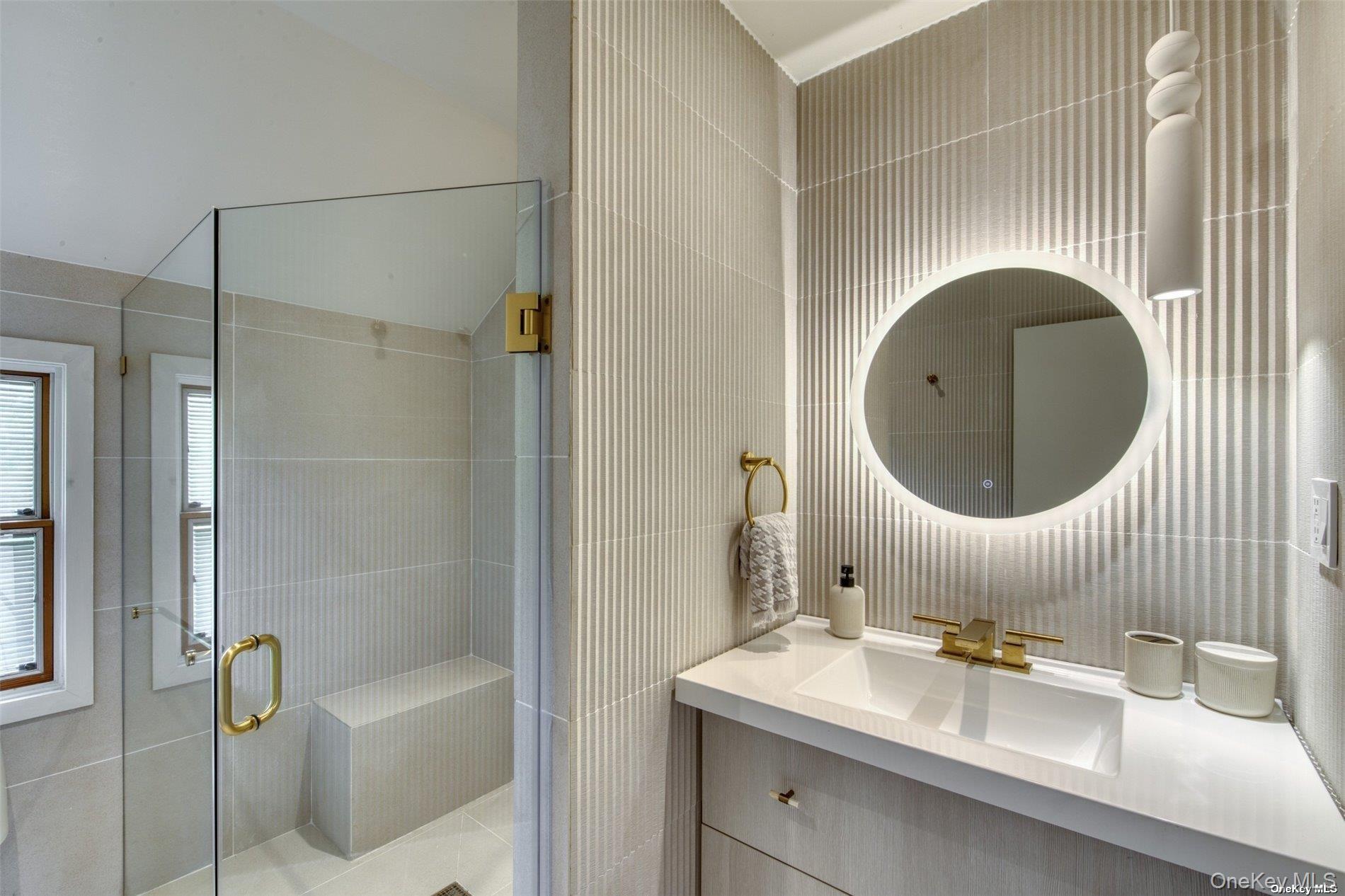 1050 King Street, Orient, NY 11957