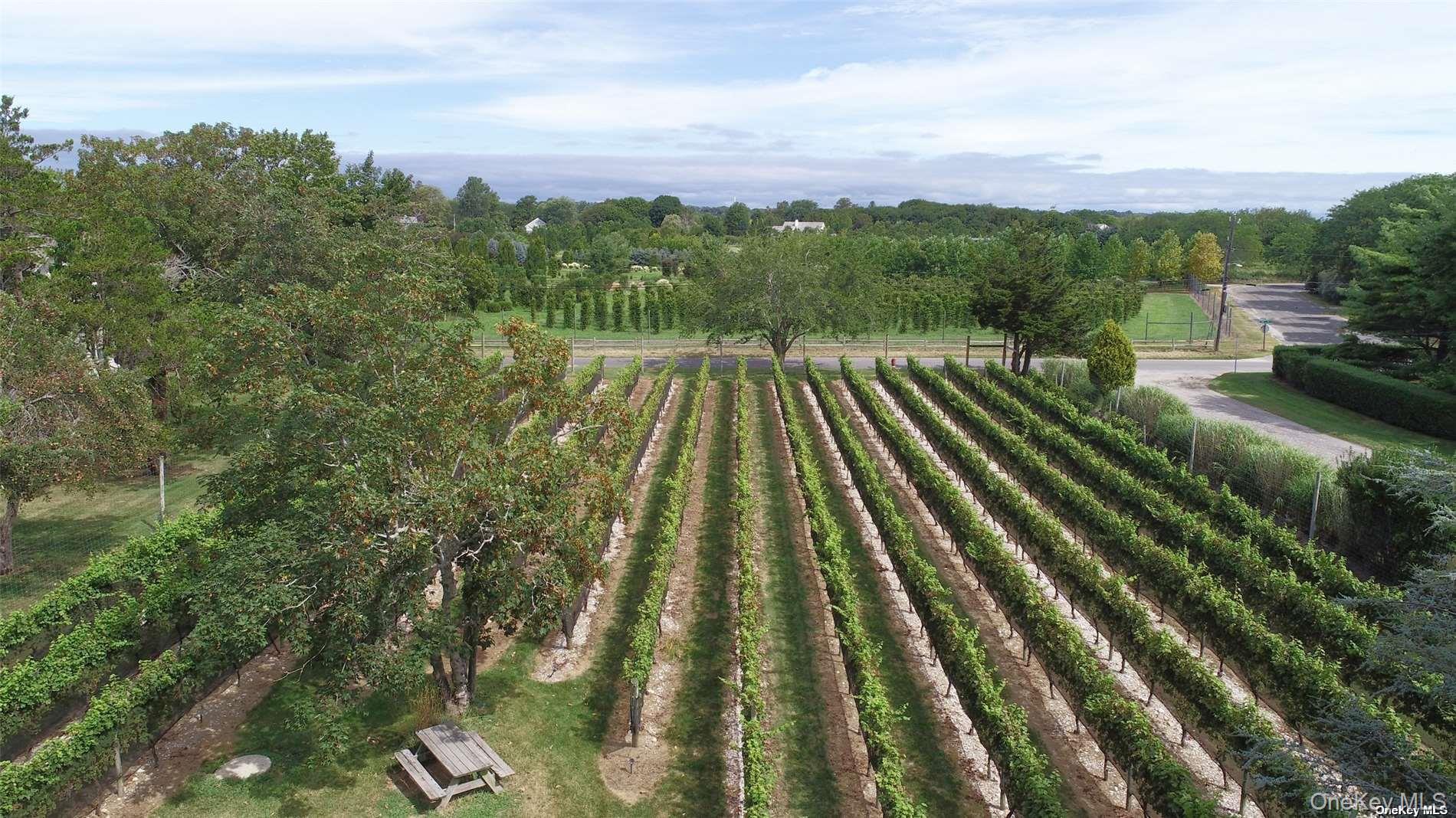 1050 King Street, Orient, NY 11957