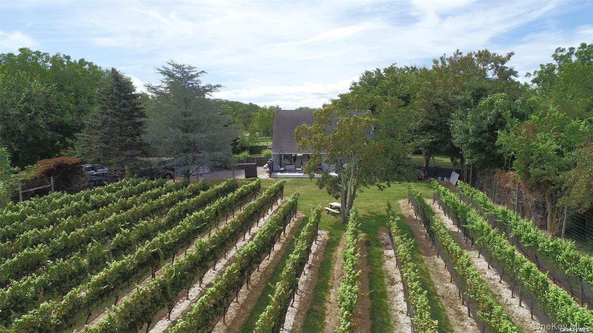 1050 King Street, Orient, NY 11957