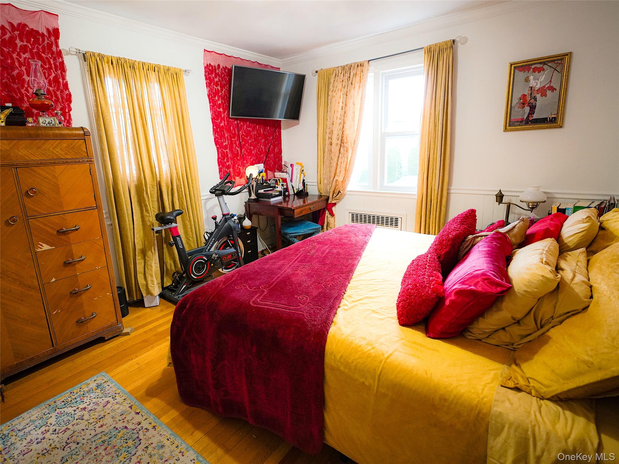 37 Centre Street, Bronx, NY 10464