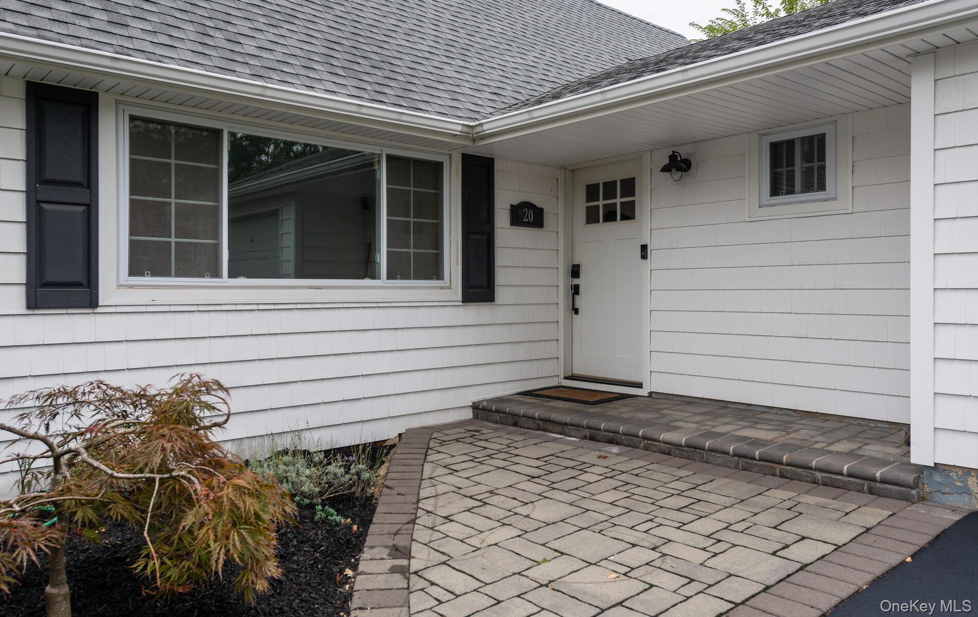 20 Arcadia Drive, Dix Hills, NY 11746