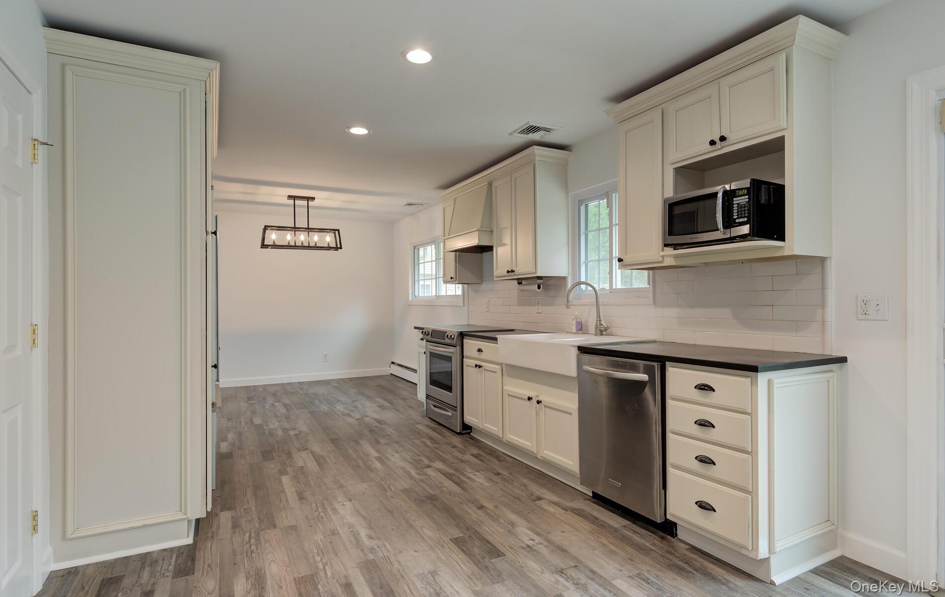 20 Arcadia Drive, Dix Hills, NY 11746