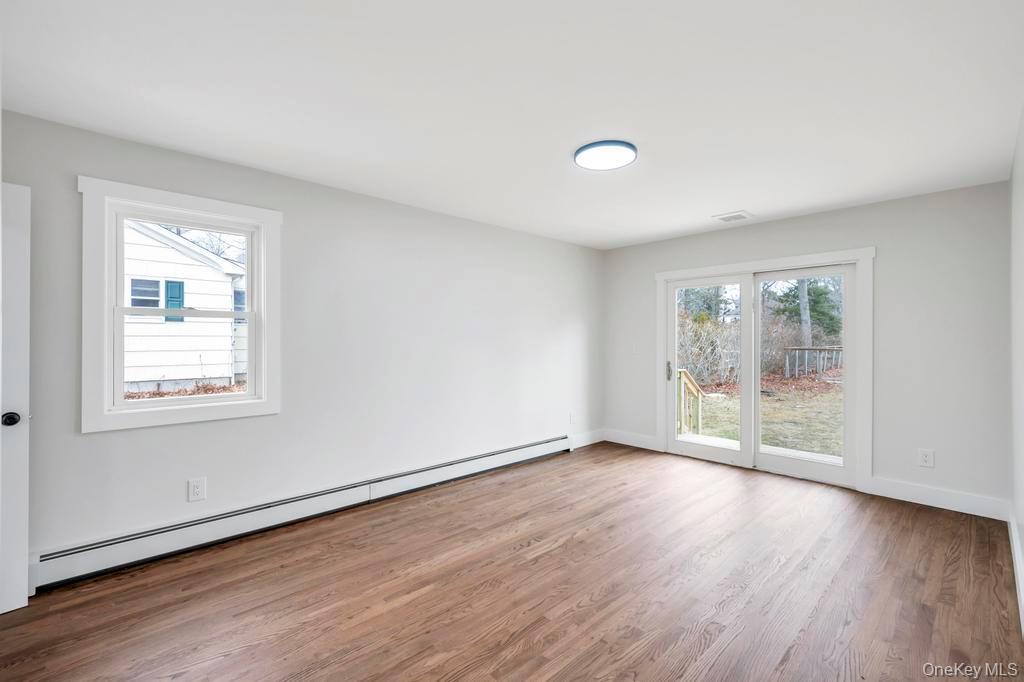 160 Oak Street, Mattituck, NY 11952