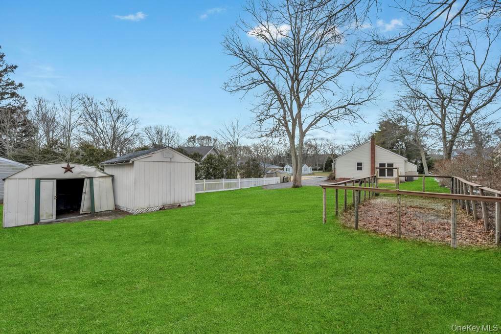 160 Oak Street, Mattituck, NY 11952