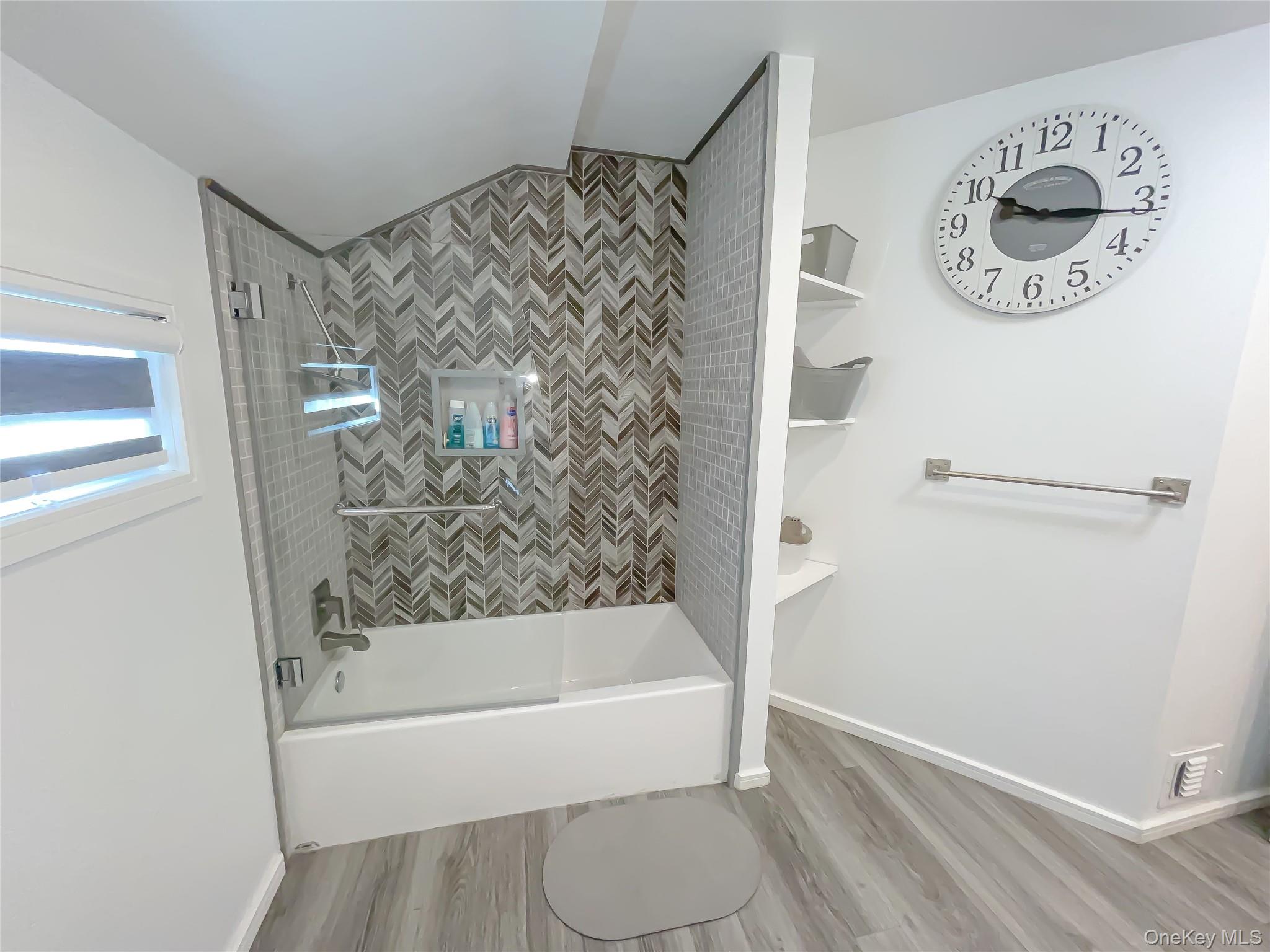 1 Summer Lane, Amityville, NY 11701