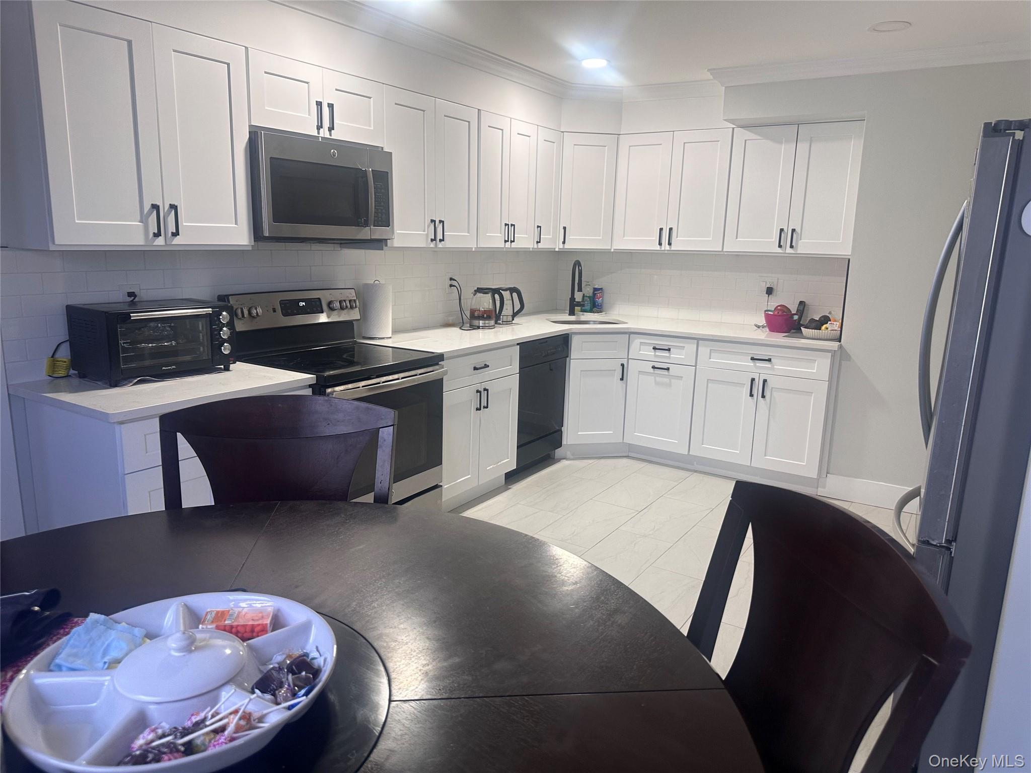 753 Wyngate Drive W, Hempstead, NY 11580