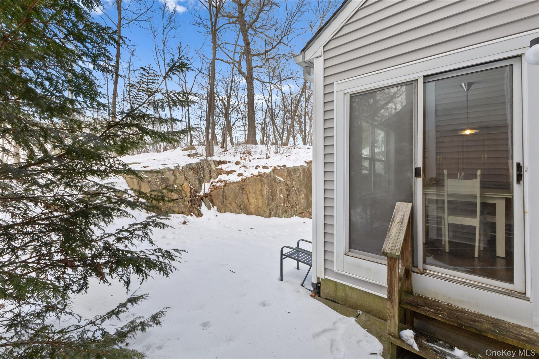 10 Guilford Circle, Goldens Bridge, NY 10526