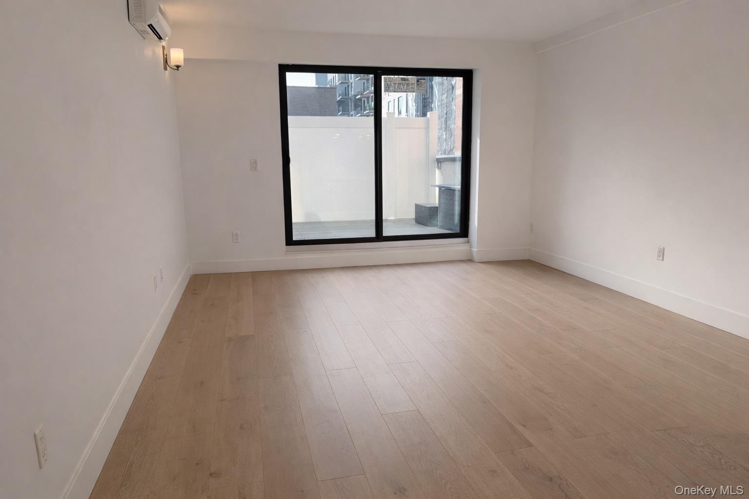 52-16 Roosevelt Avenue # 2C, Woodside, NY 11377