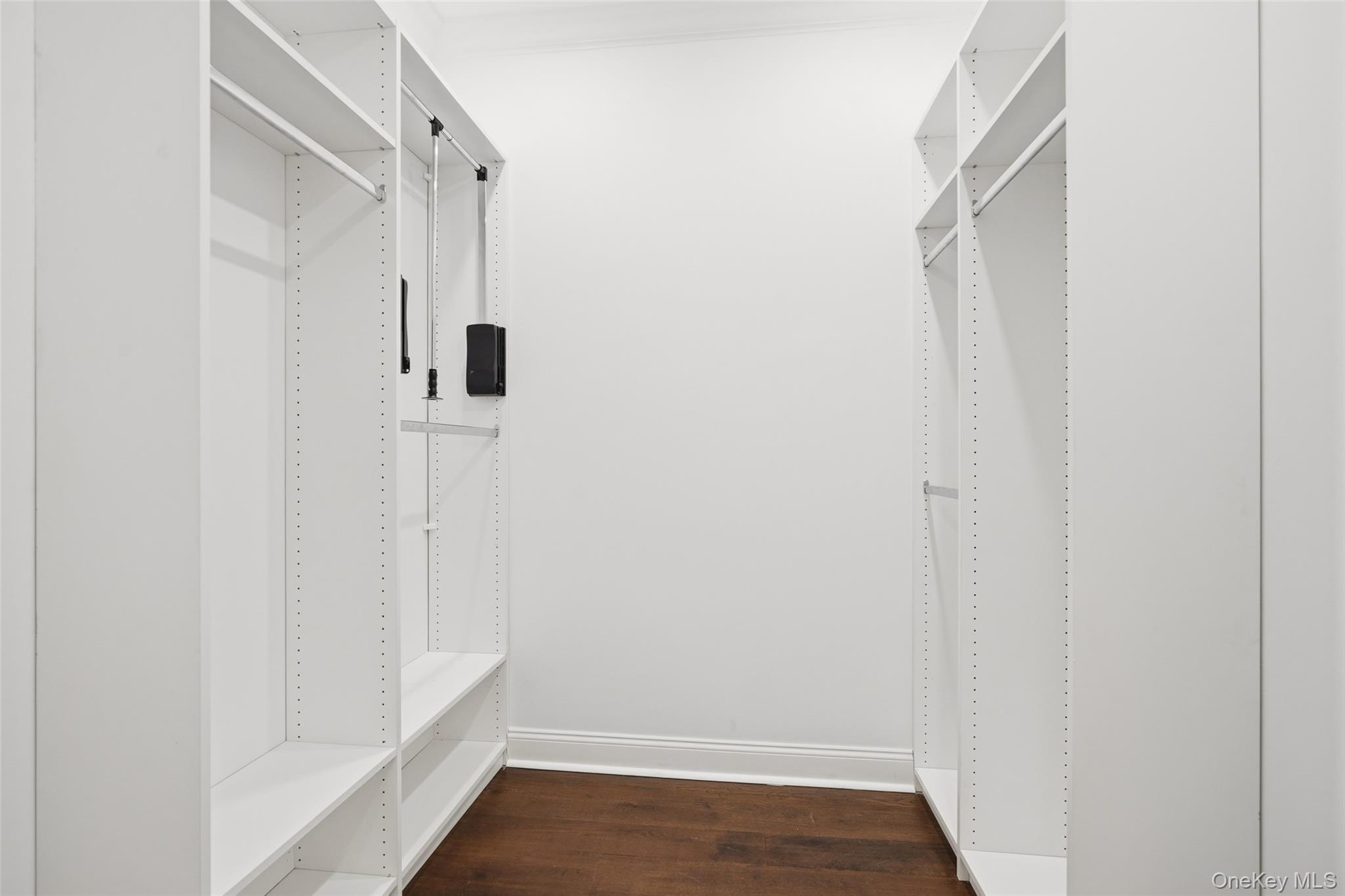 21 Rivers Edge Drive, Tarrytown, NY 10591