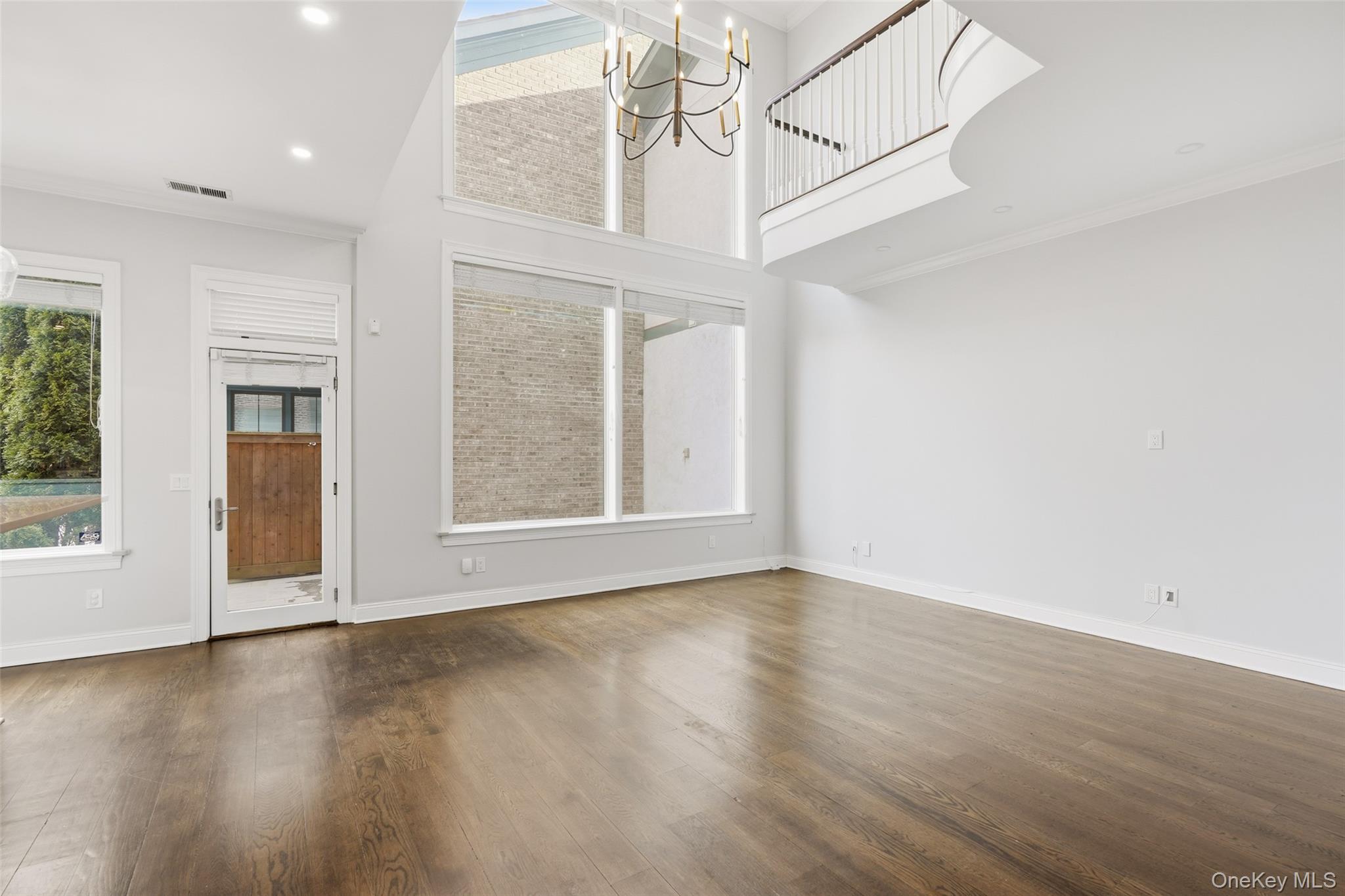 21 Rivers Edge Drive, Tarrytown, NY 10591