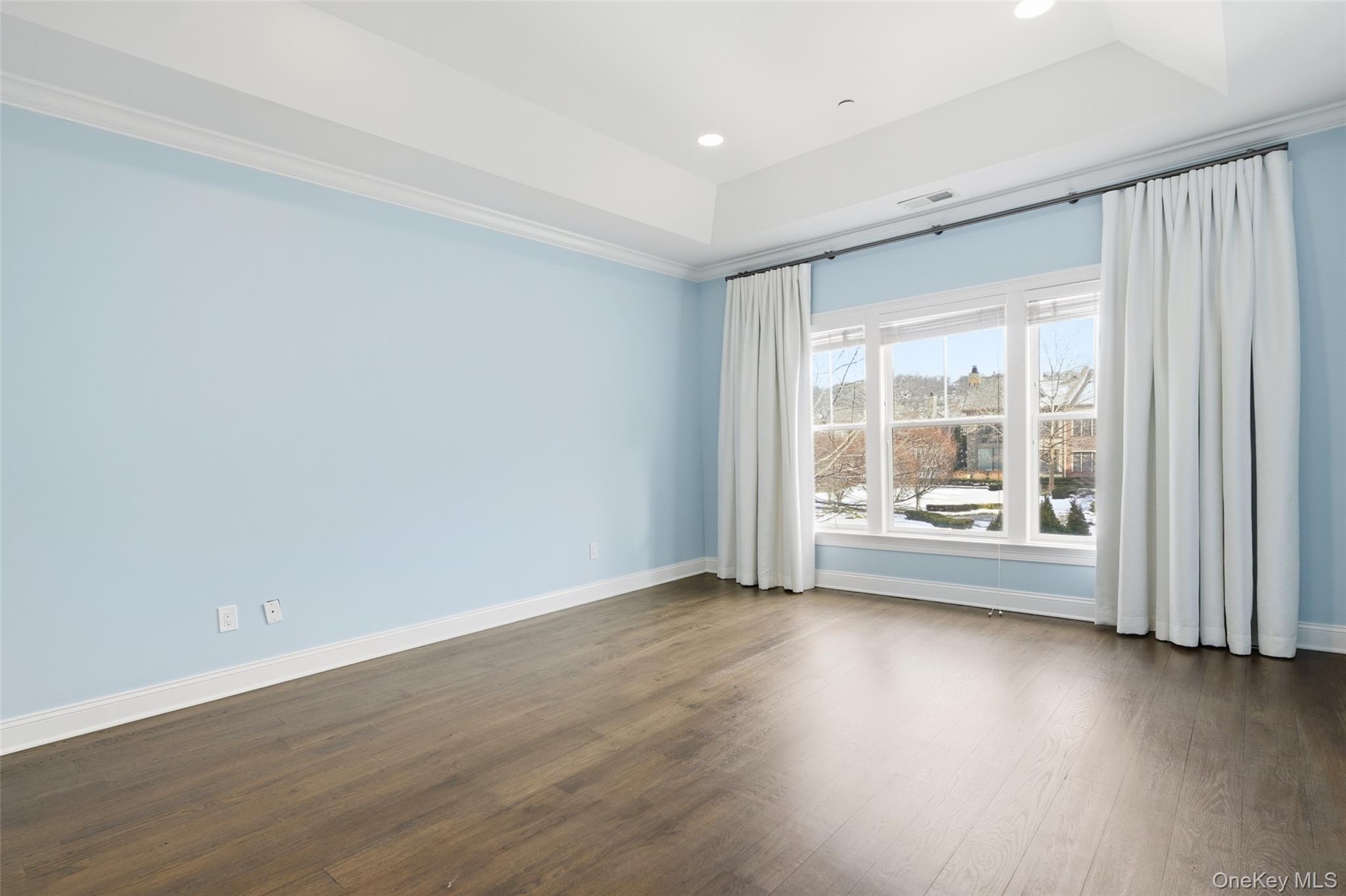 21 Rivers Edge Drive, Tarrytown, NY 10591