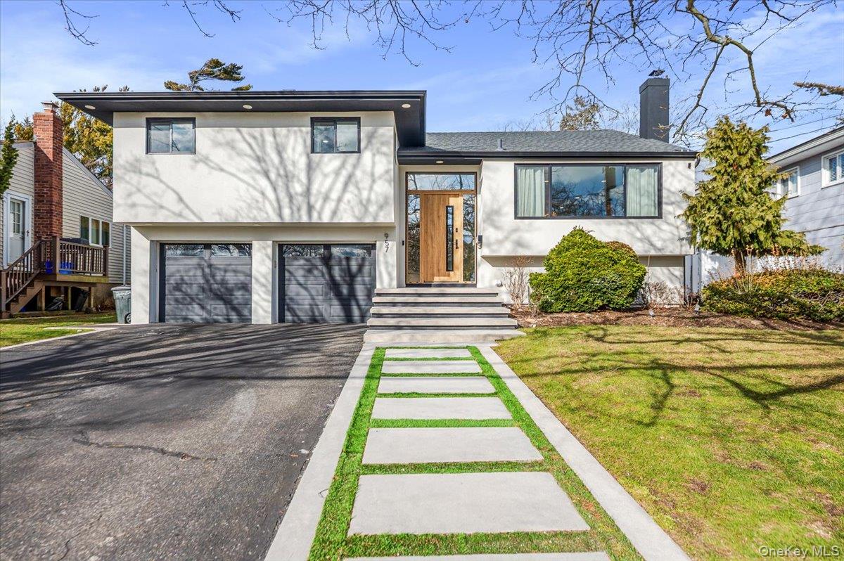 957 Cherrywood Drive, Baldwin, NY 11510