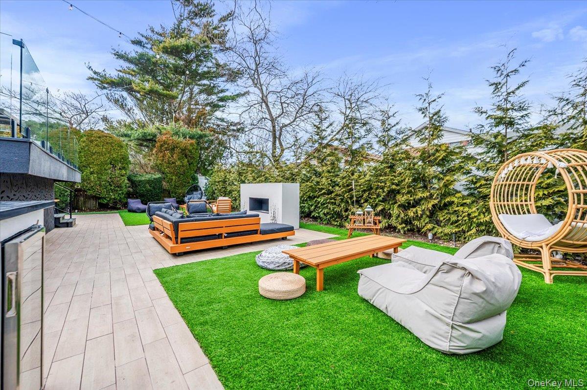 957 Cherrywood Drive, Baldwin, NY 11510