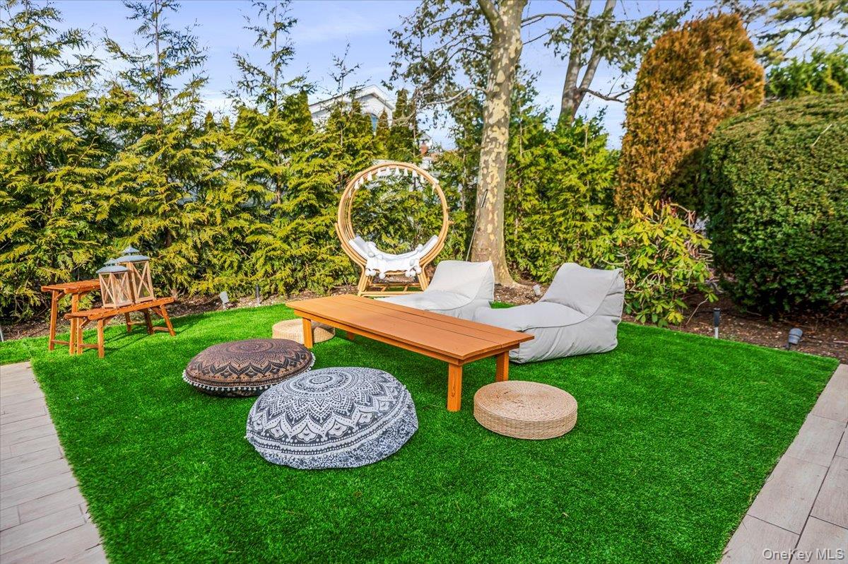 957 Cherrywood Drive, Baldwin, NY 11510