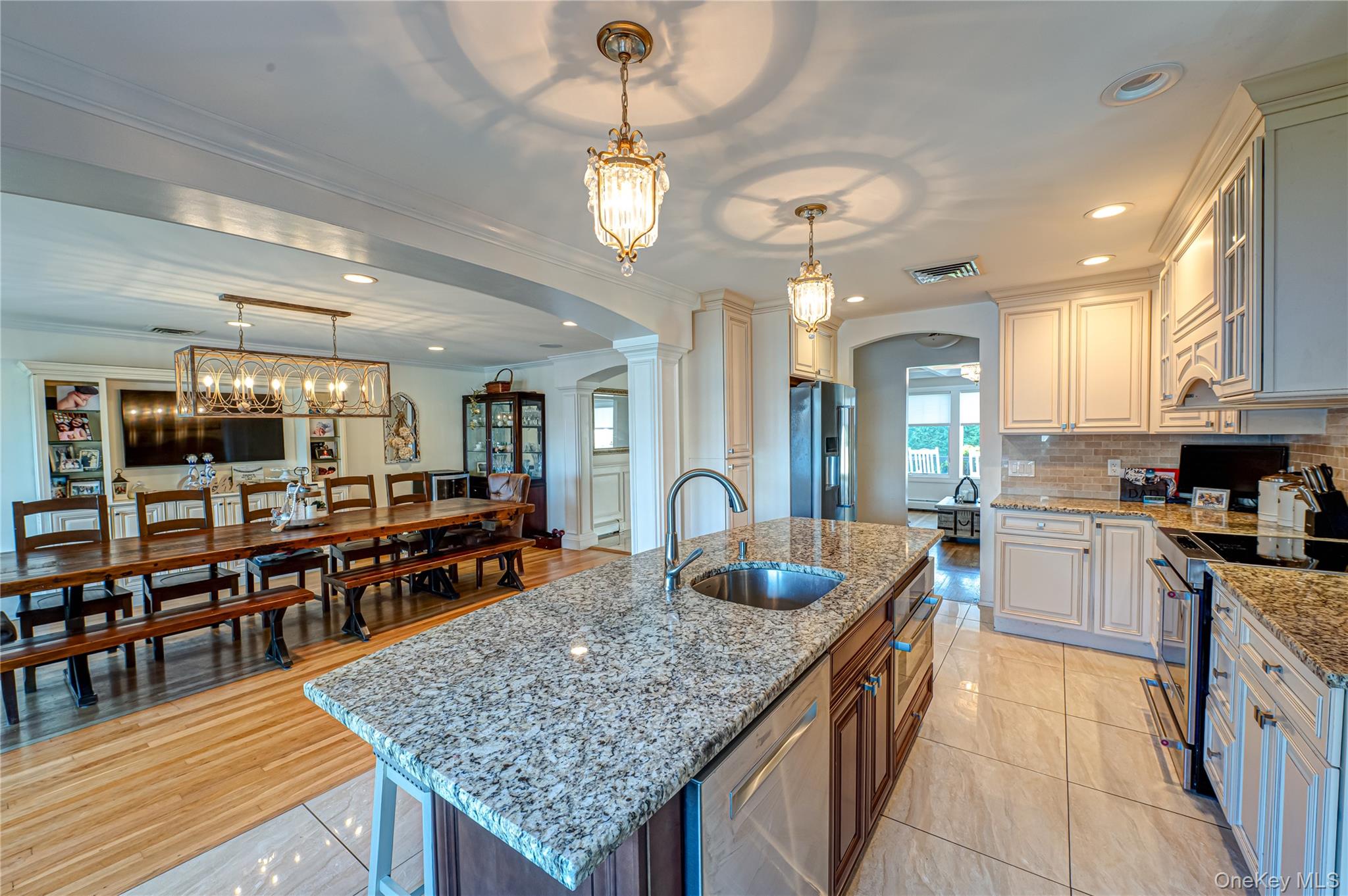 1 Glenrich Drive, Saint James, NY 11780