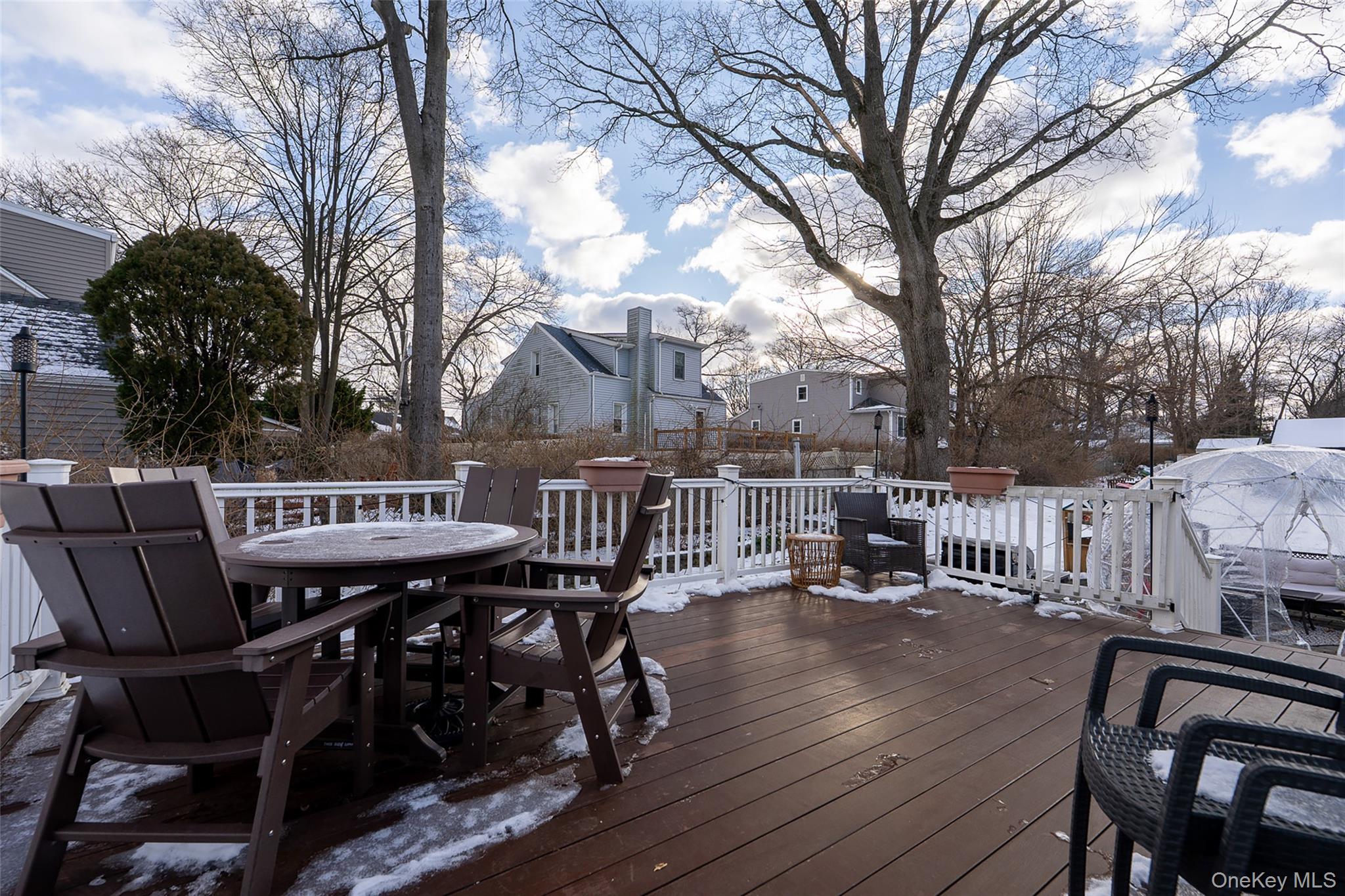 2 Henry Court, Nanuet, NY 10954