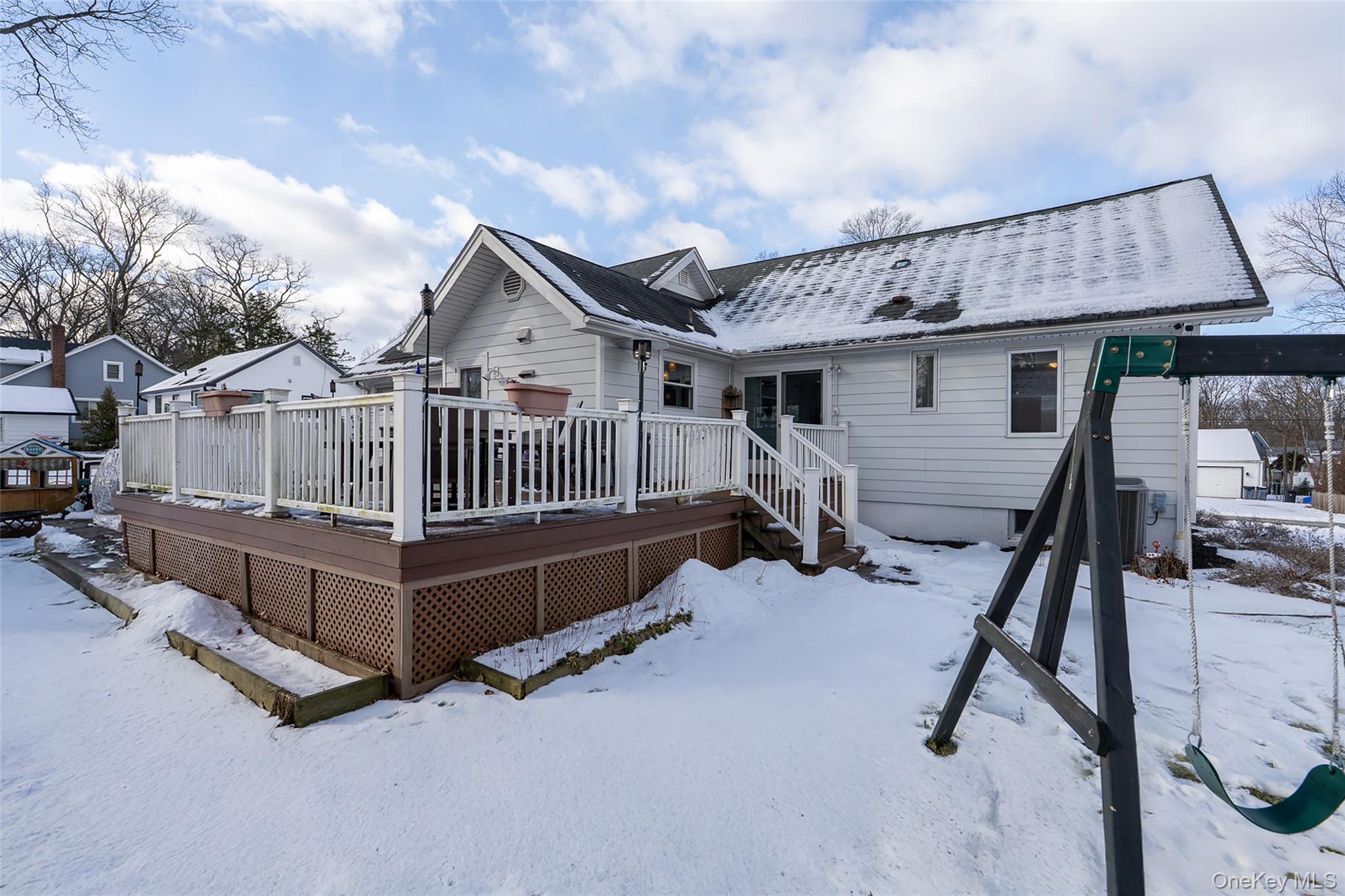 2 Henry Court, Nanuet, NY 10954