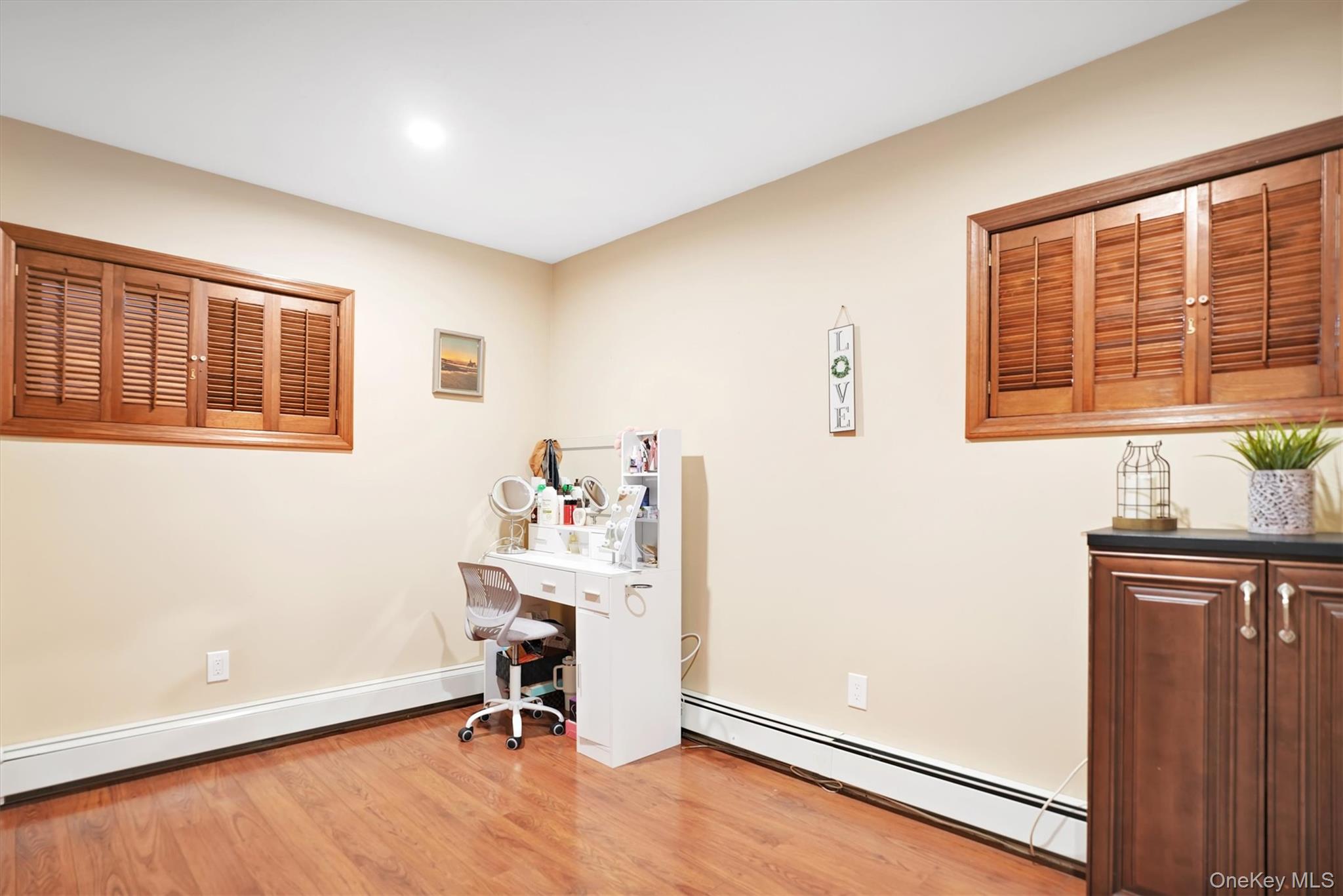 43 Ribbon Lane, Wantagh, NY 11793