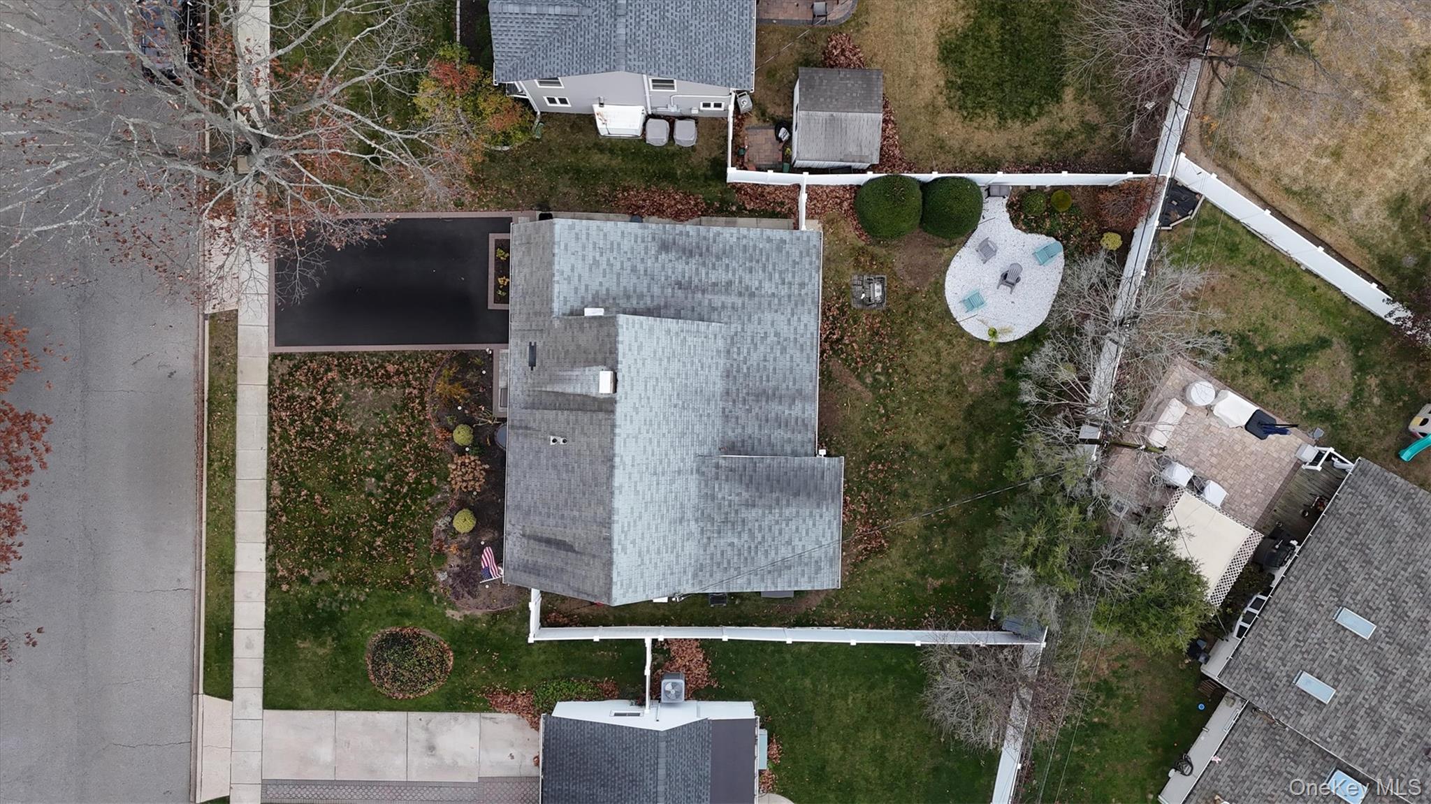 43 Ribbon Lane, Wantagh, NY 11793