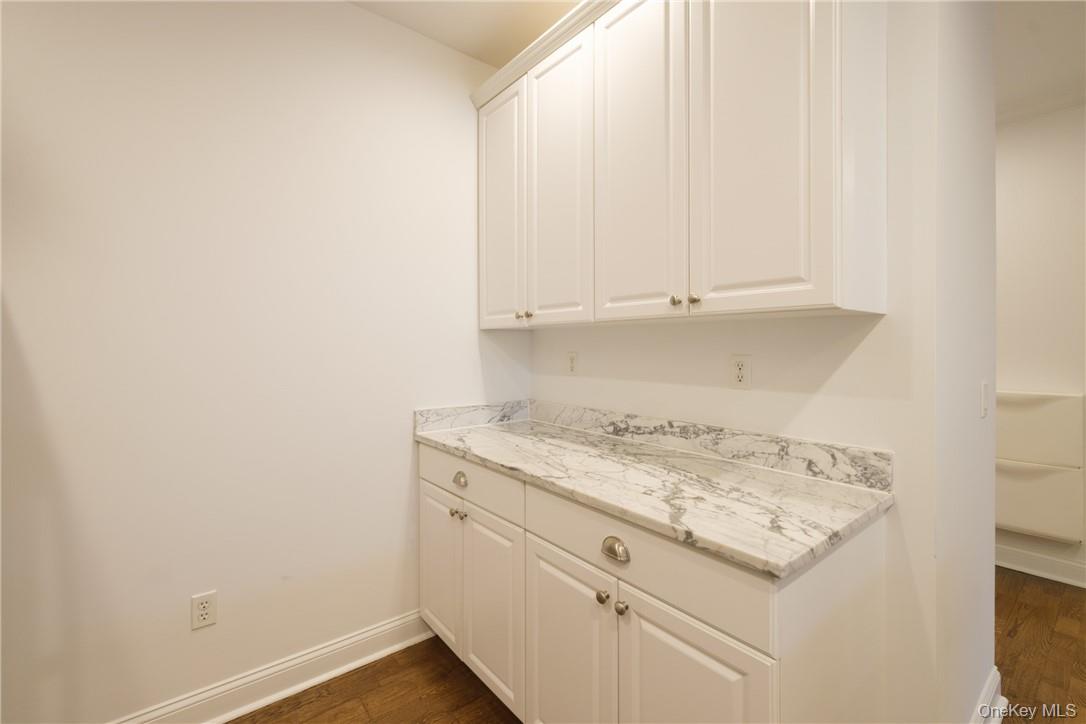 55 1ST Street # 110, Pelham, NY 10803