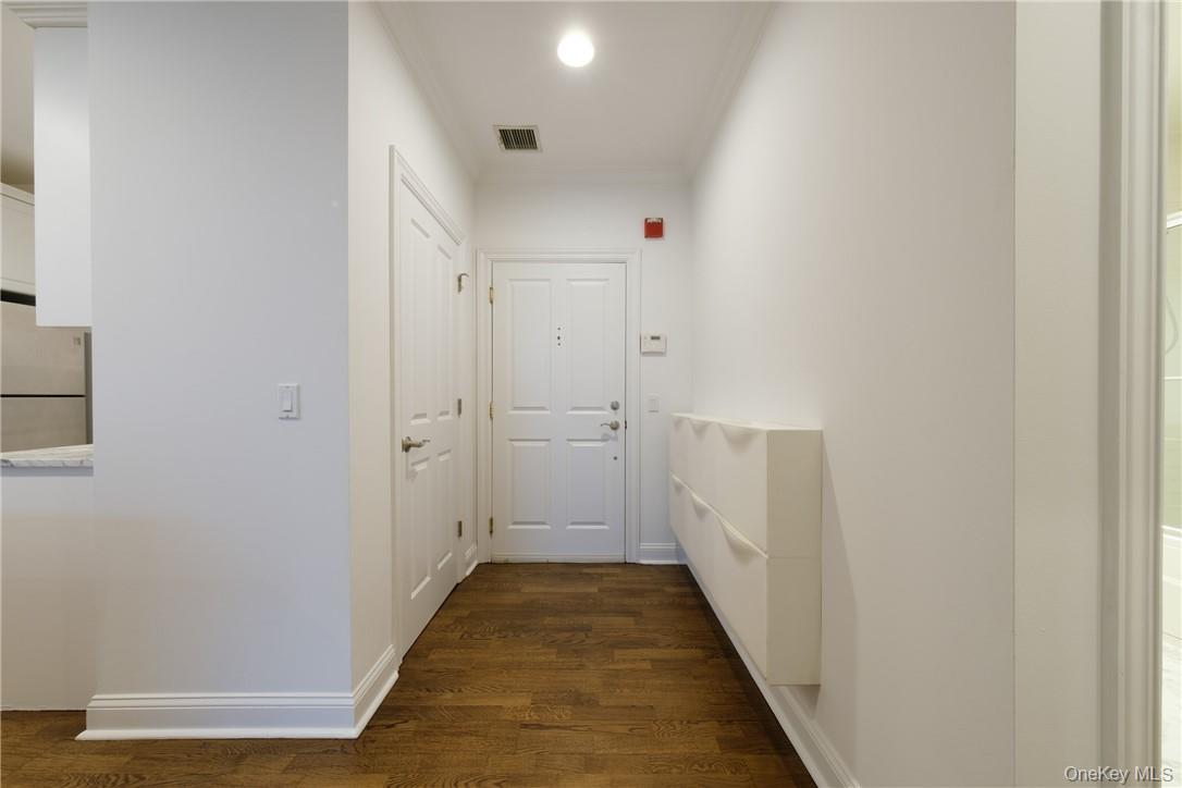 55 1ST Street # 110, Pelham, NY 10803