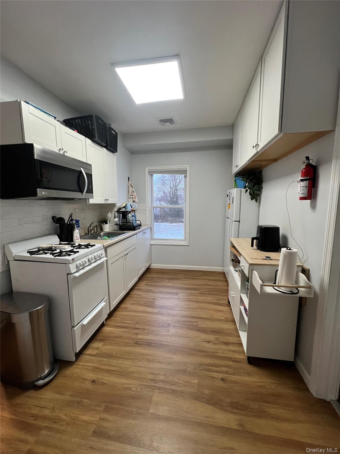 40 Tyler Avenue # 4D, West Sayville, NY 11796