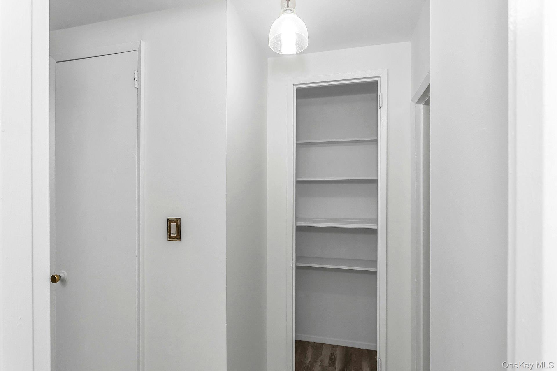 75 Noble # 121, Lynbrook, NY 11563