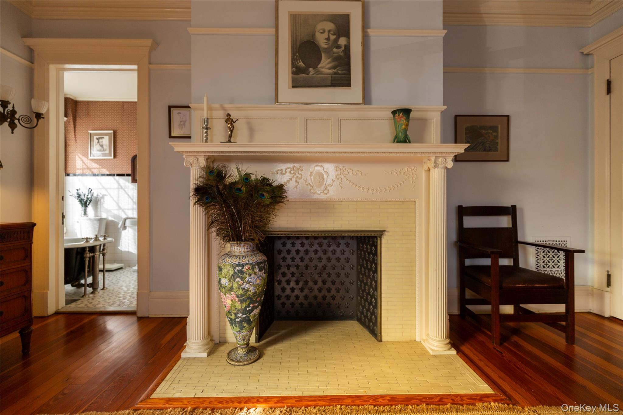 77 W Chestnut Street, Kingston, NY 12401