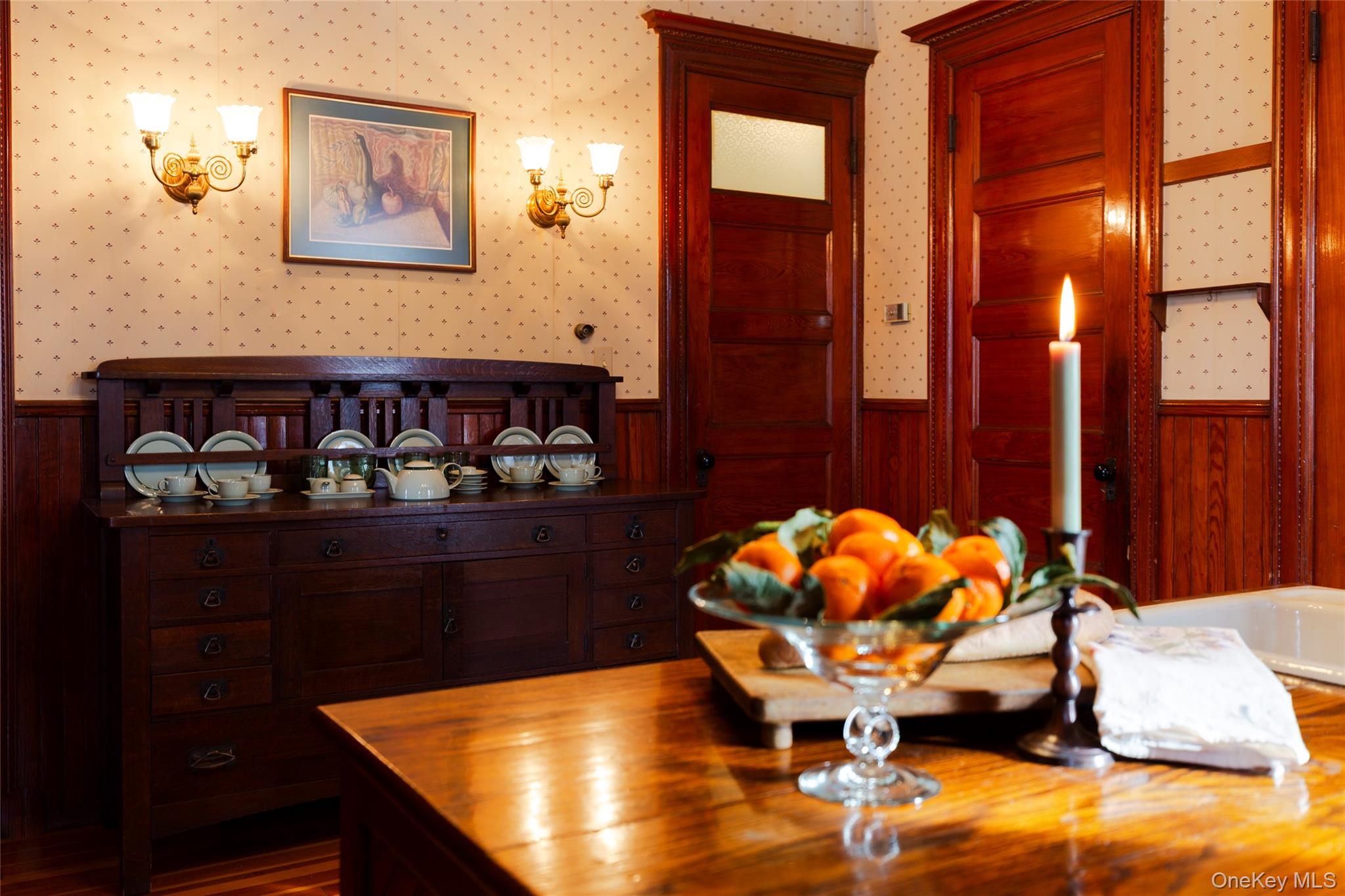 77 W Chestnut Street, Kingston, NY 12401