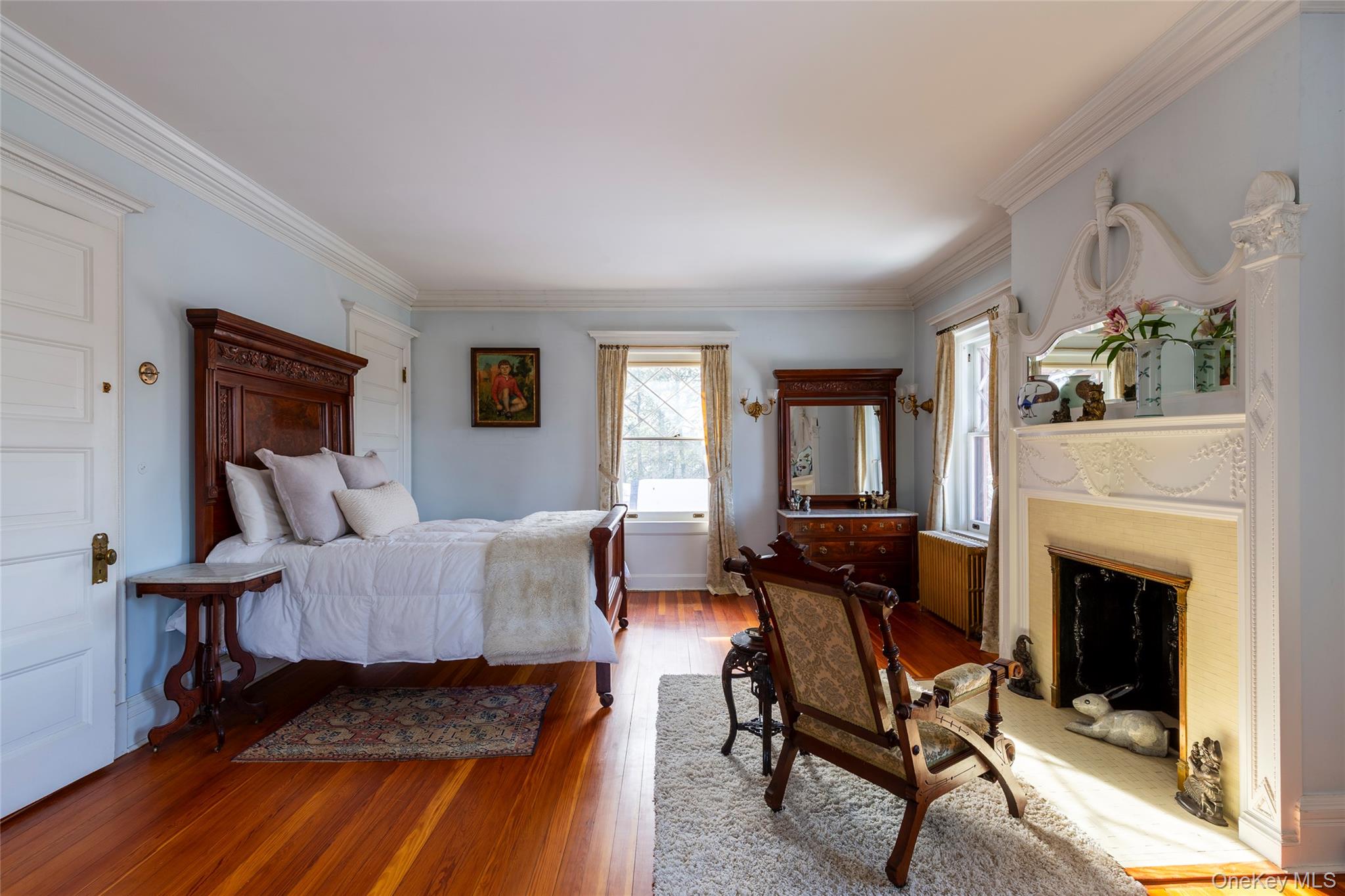 77 W Chestnut Street, Kingston, NY 12401